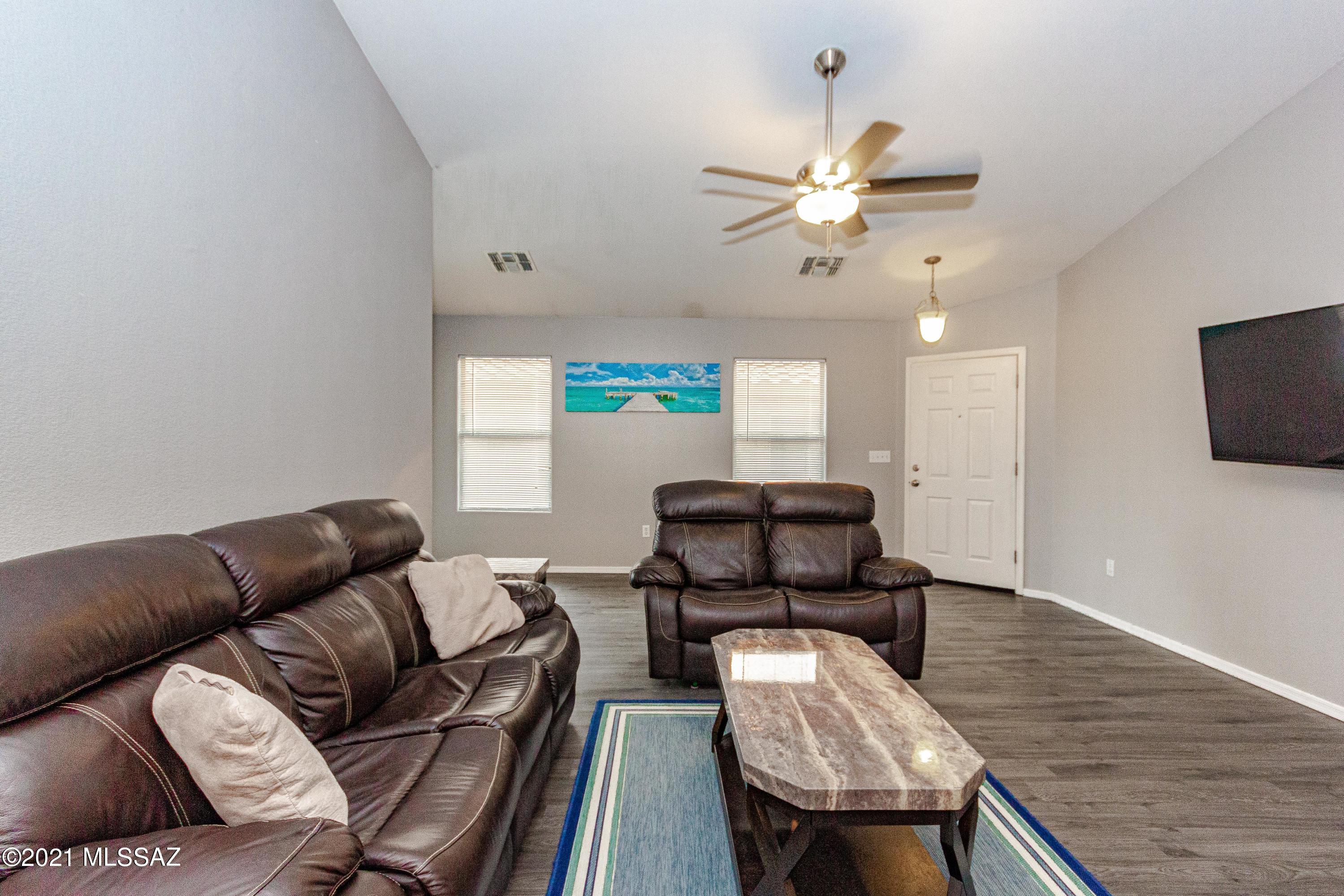 Rancho Del Lago (608-1030) - Residential