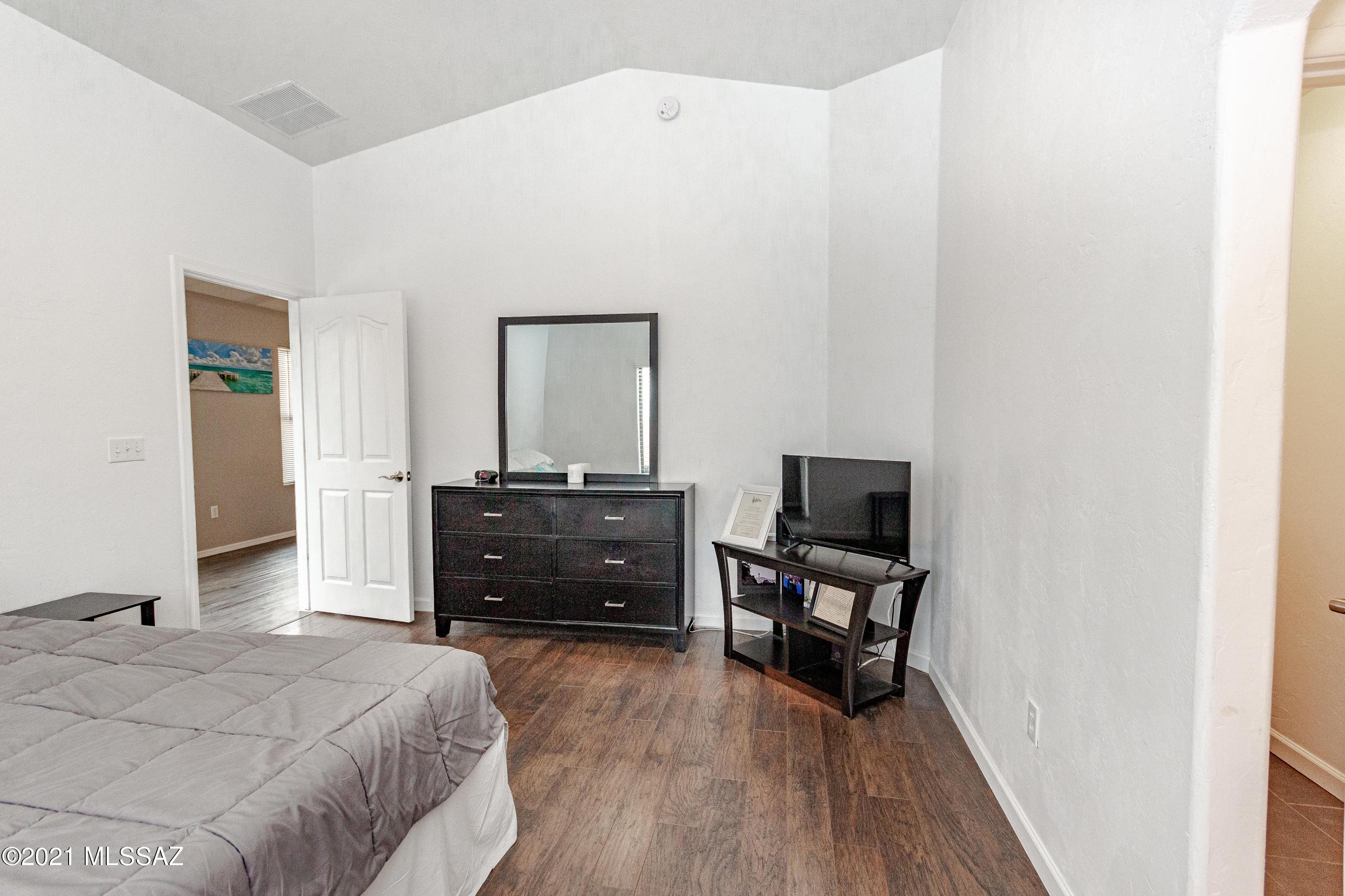 Rancho Del Lago (608-1030) - Residential
