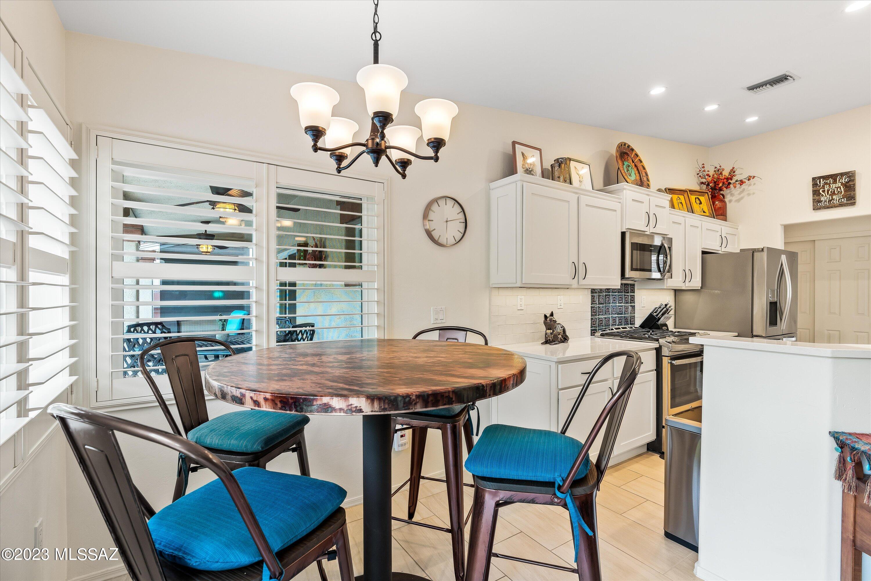 Window Rock At La Reserve - Residential