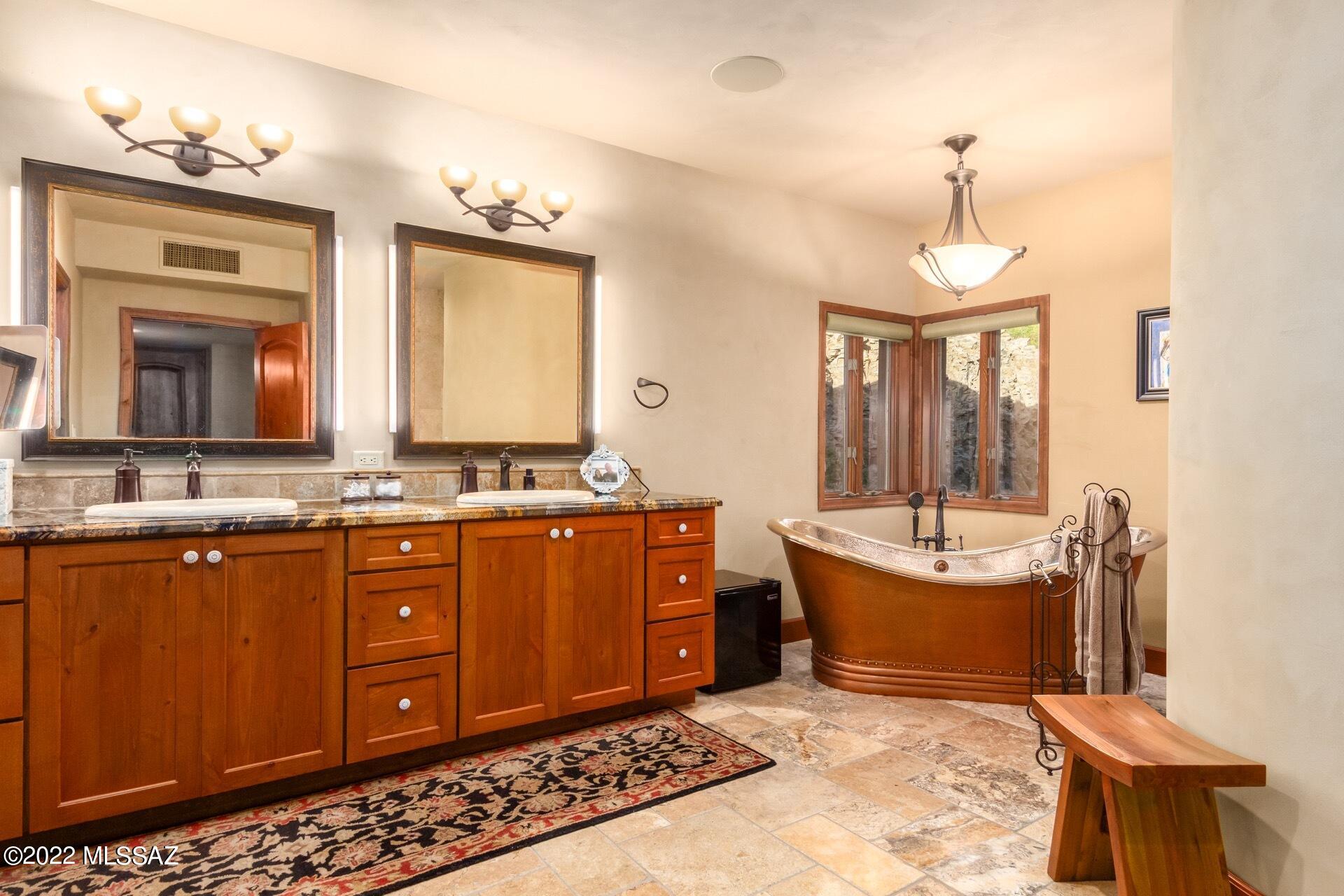 Ventana Canyon Mountain Estate (1-73) - Residential