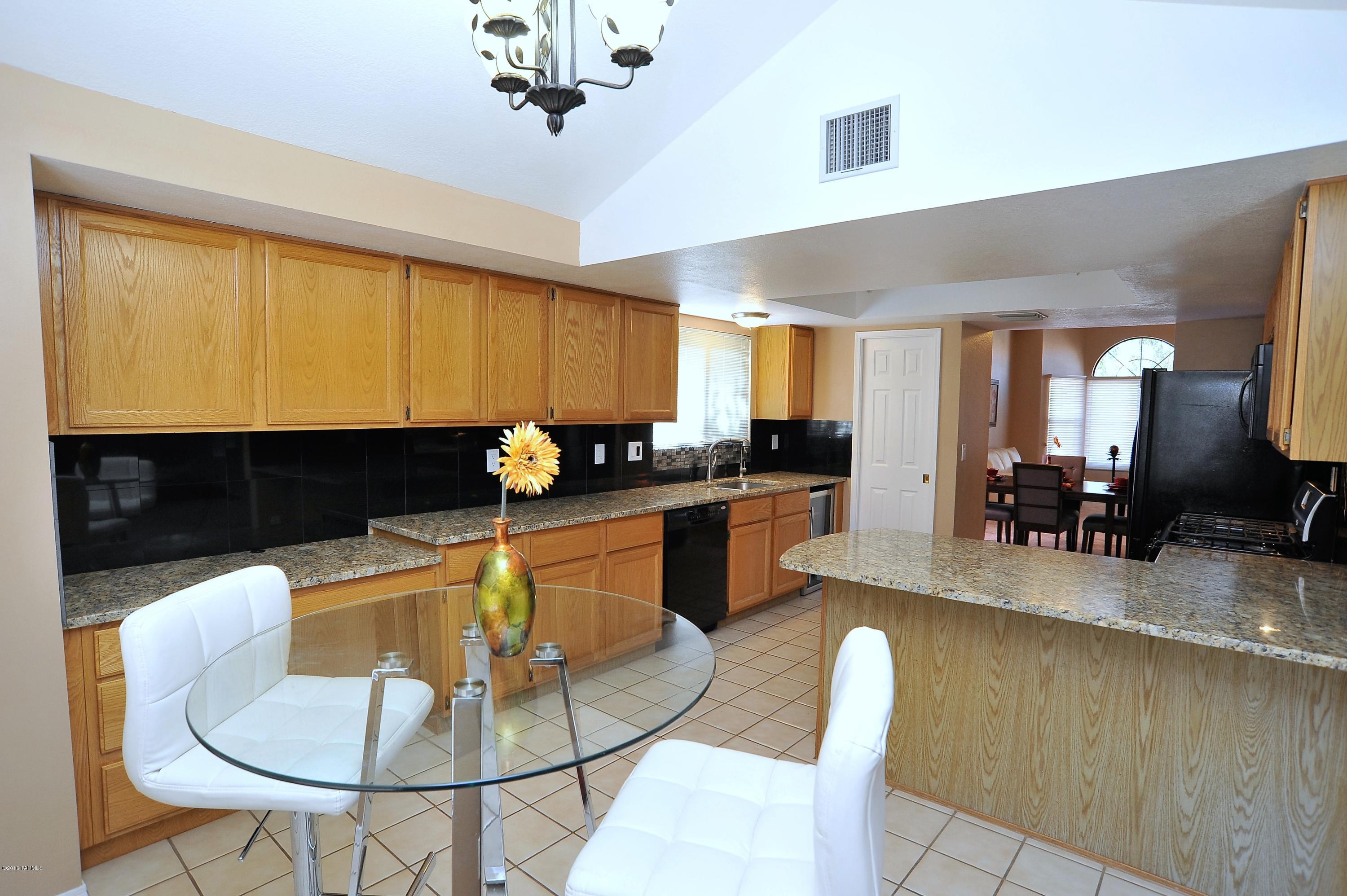 Villages Of La Canada (The) - Residential