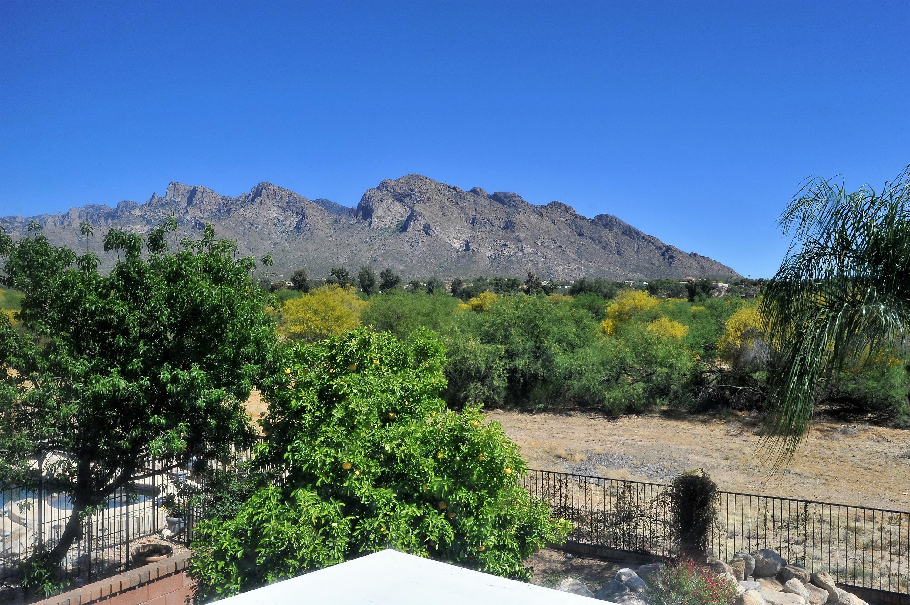 Villages Of La Canada (The) - Residential
