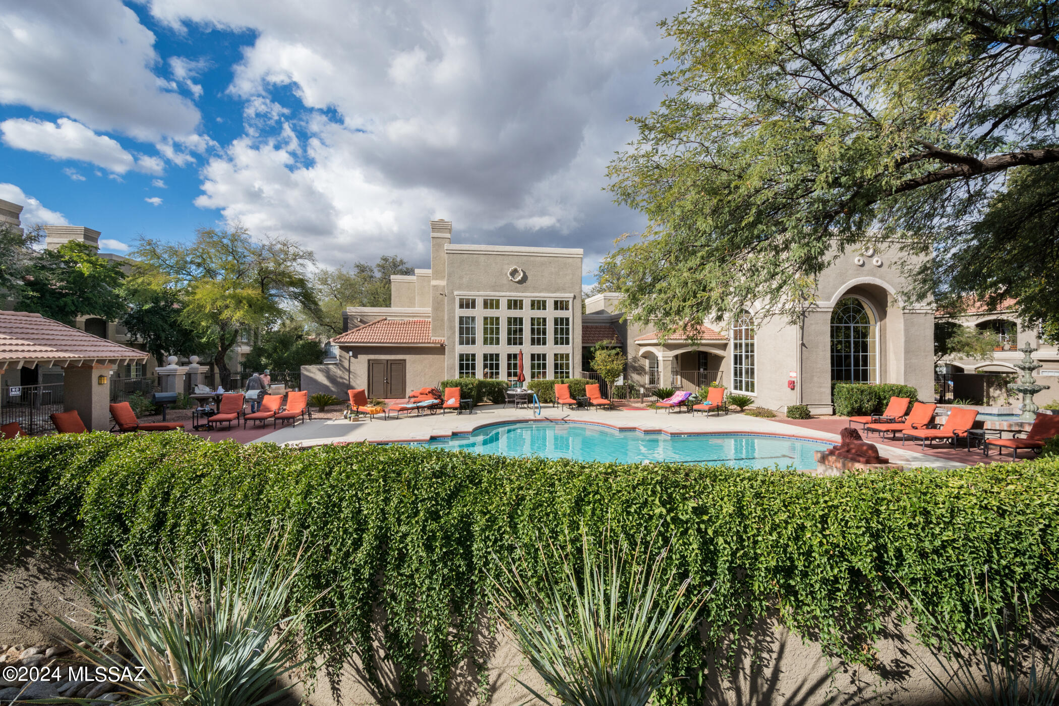 The Boulders at La Reserve Condominiums - Residential