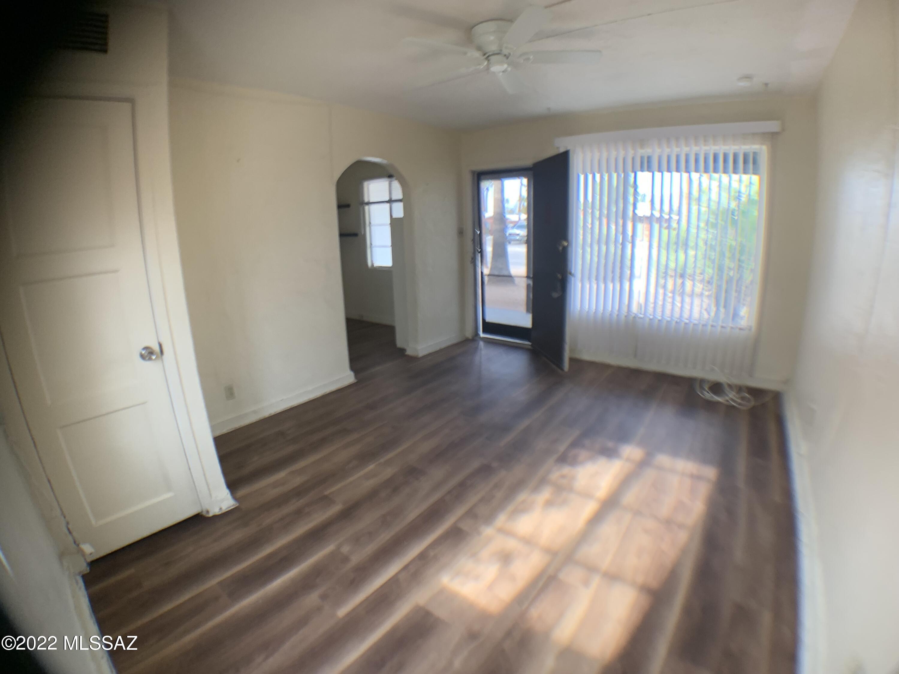 Unsubdivided - Residential Lease