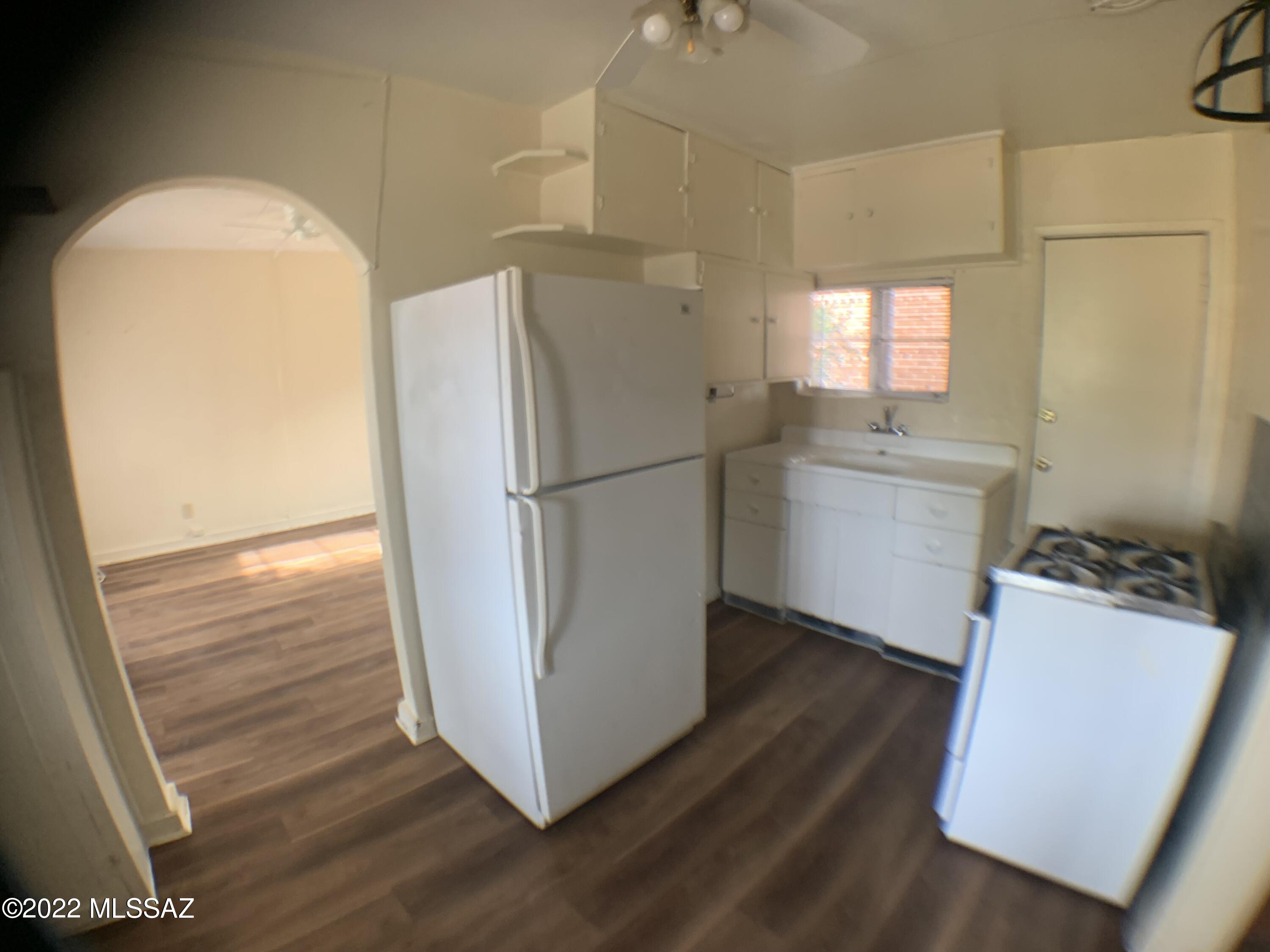 Unsubdivided - Residential Lease