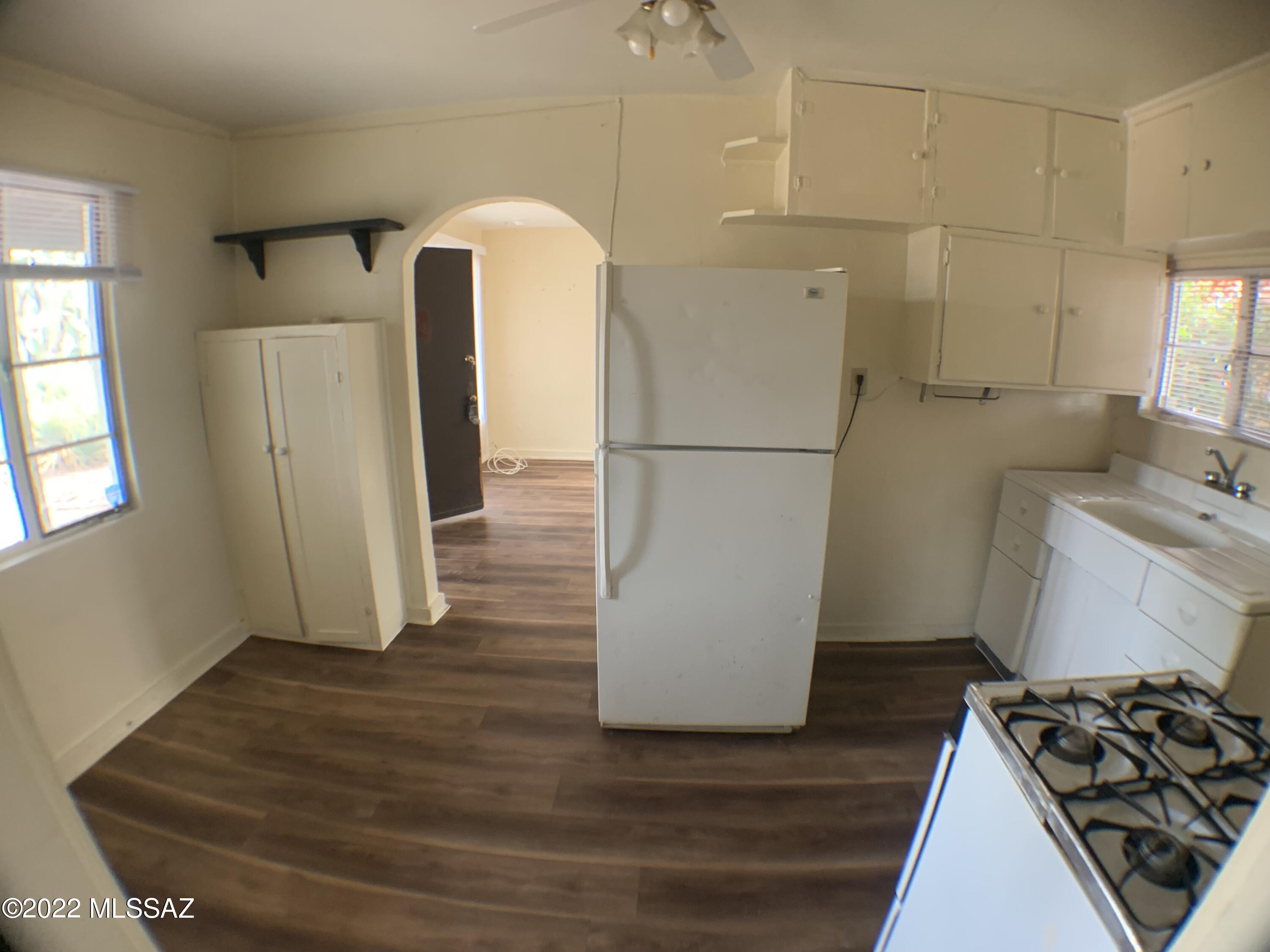 Unsubdivided - Residential Lease