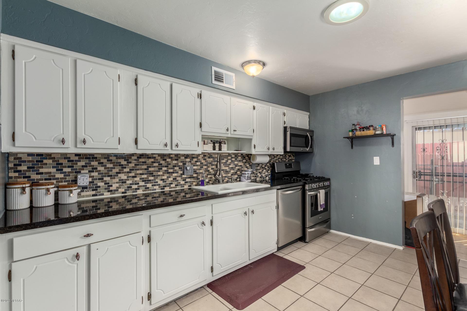 Silverbell West (1-92) - Residential
