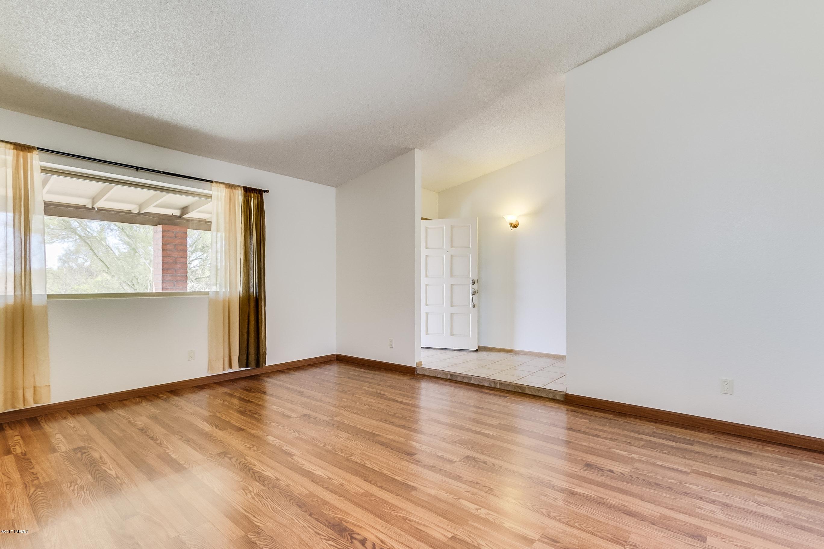 Quail Canyon (100-234) - Residential