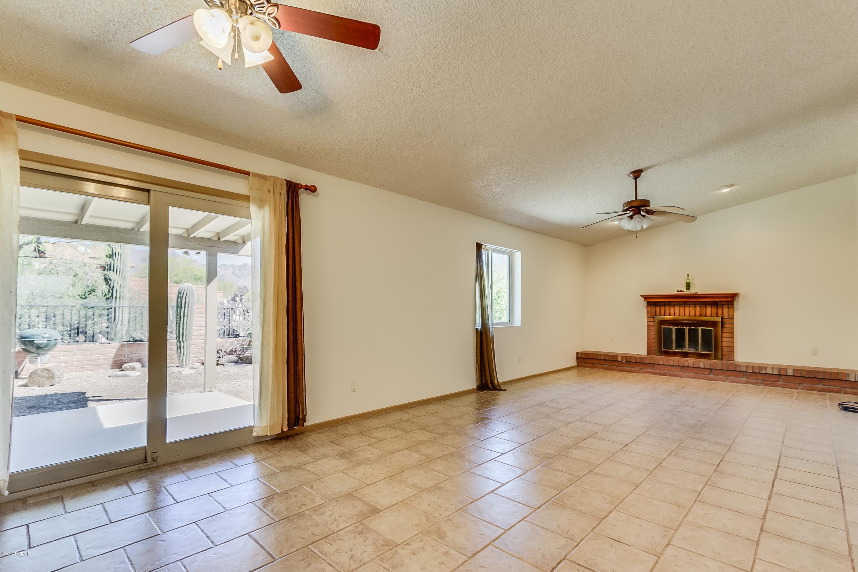 Quail Canyon (100-234) - Residential