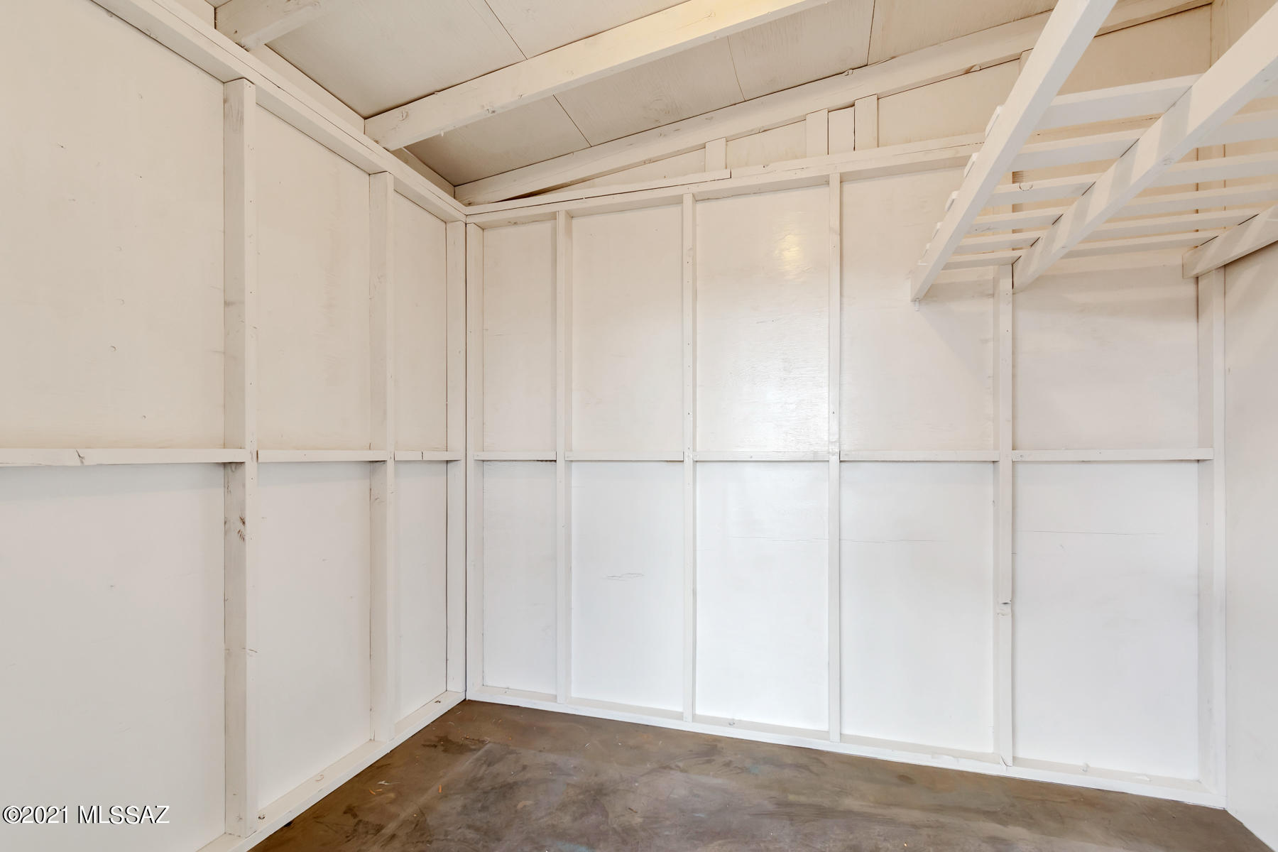 Arizona Acres - Residential Lease