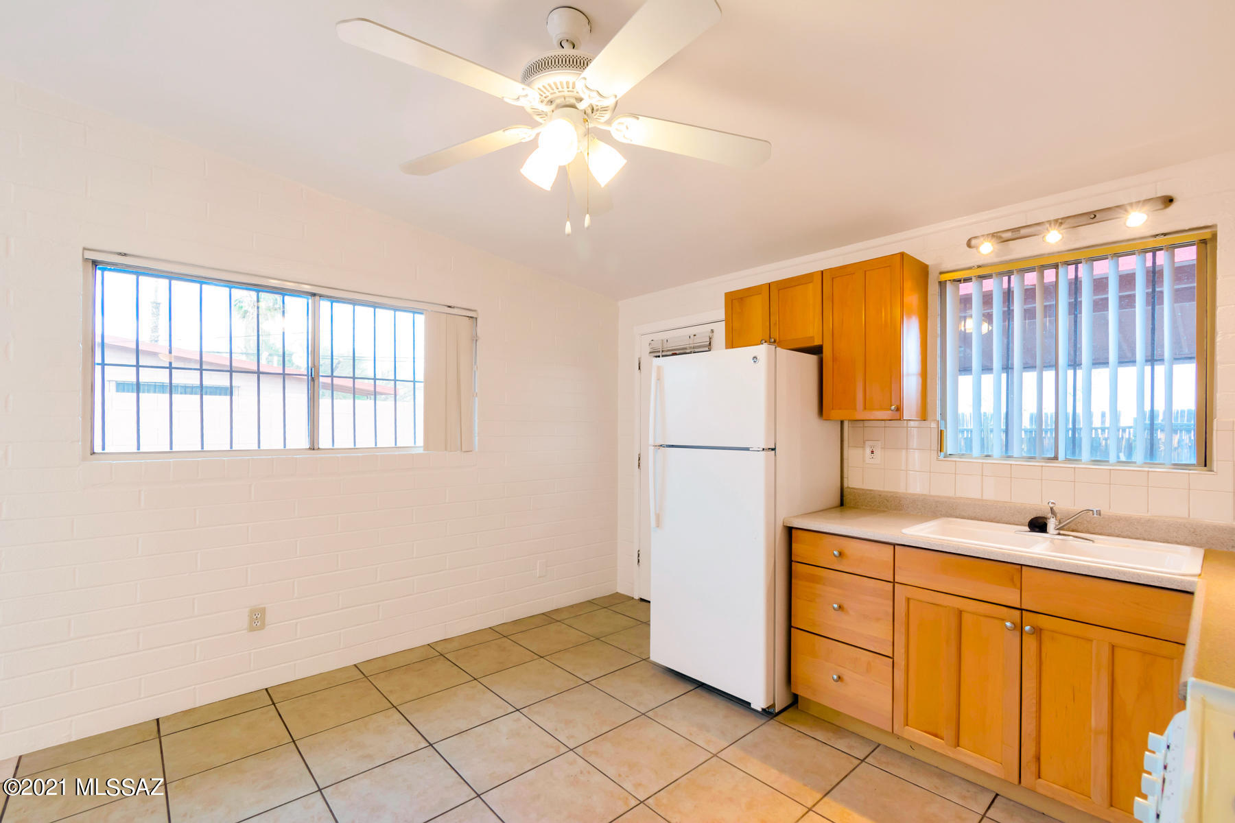 Arizona Acres - Residential Lease