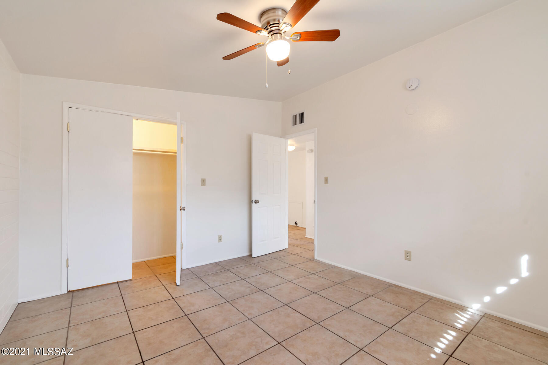 Arizona Acres - Residential Lease