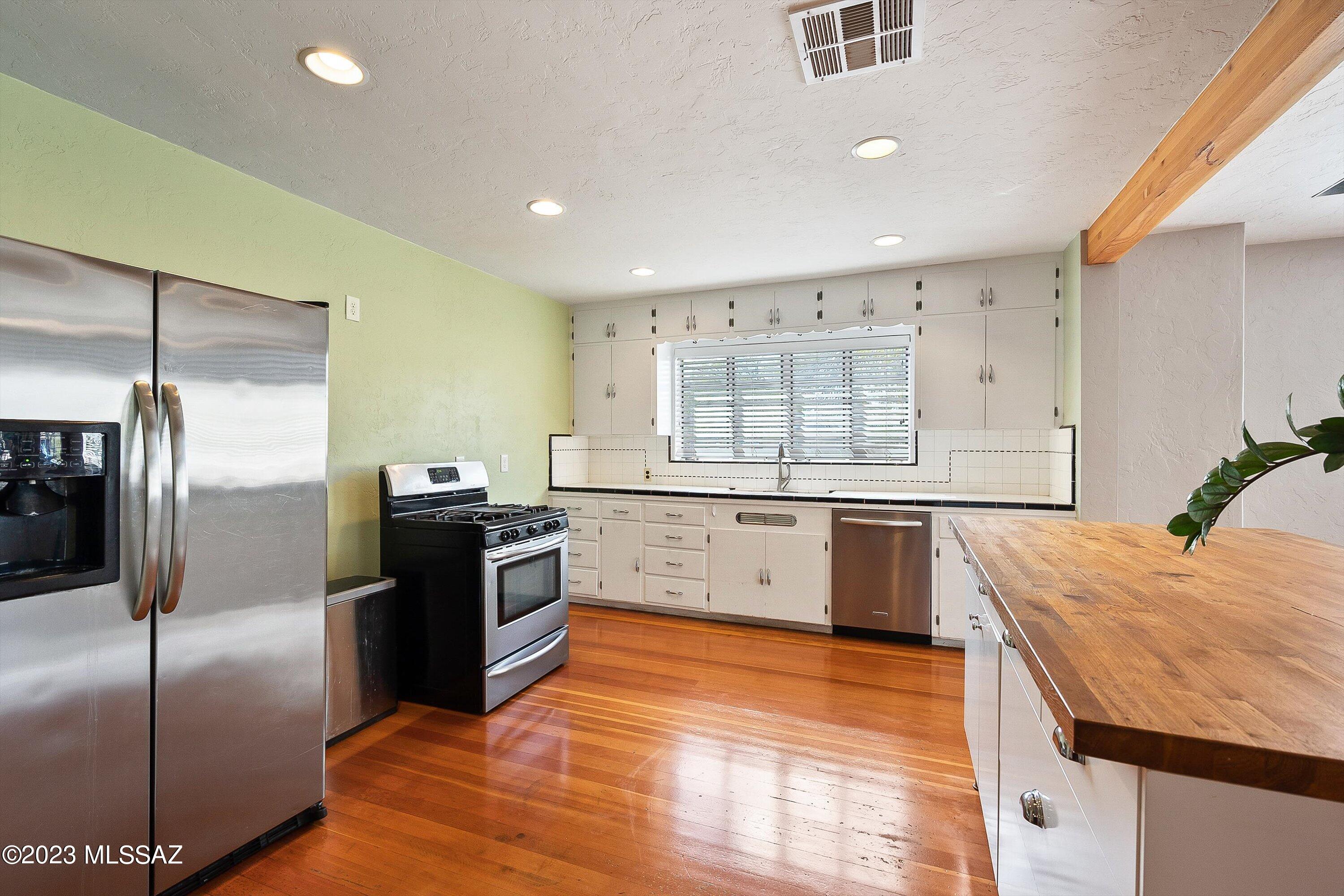 Feldmans Add - Residential