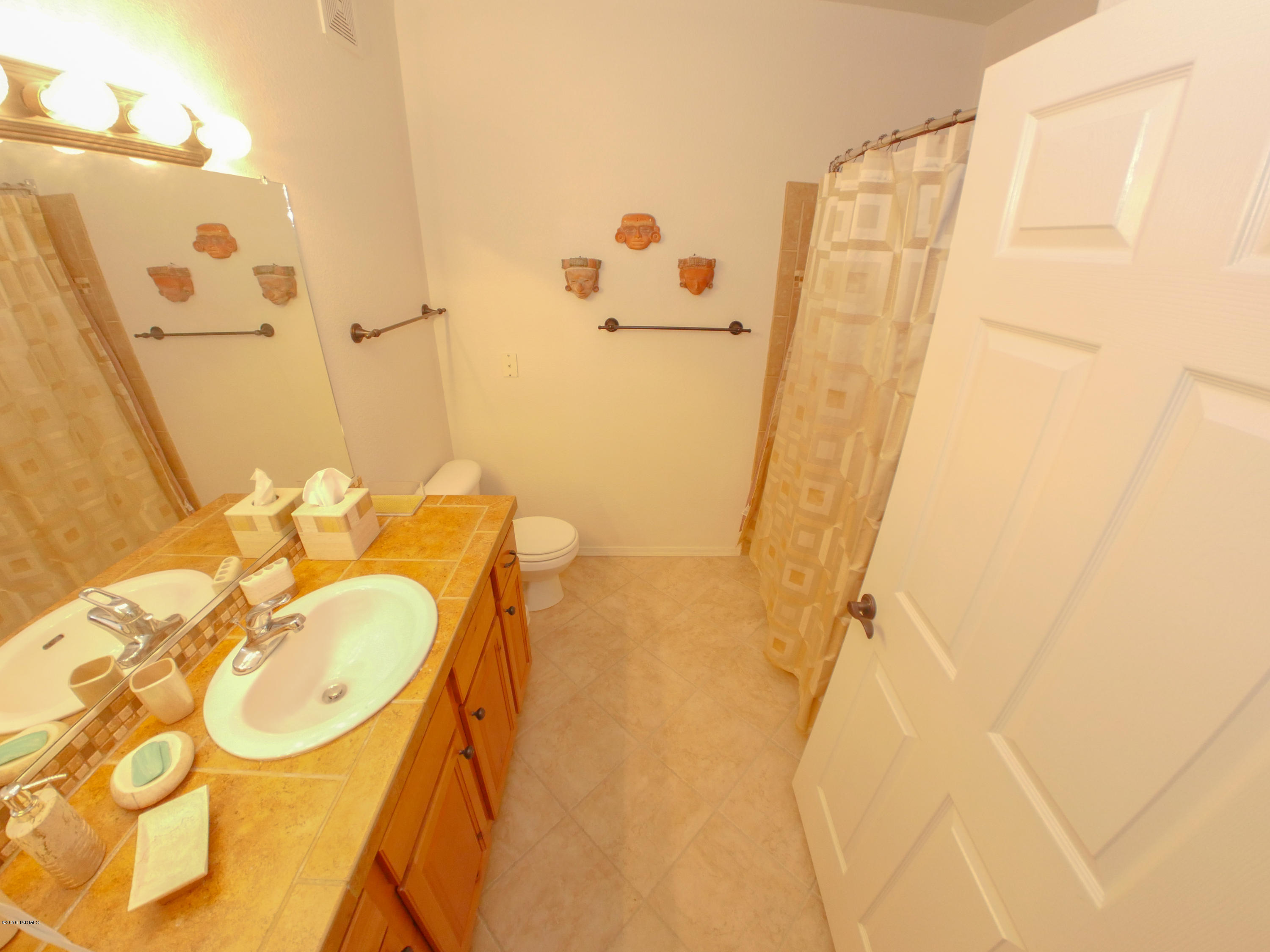 Pinnacle Canyon Condominium - Residential