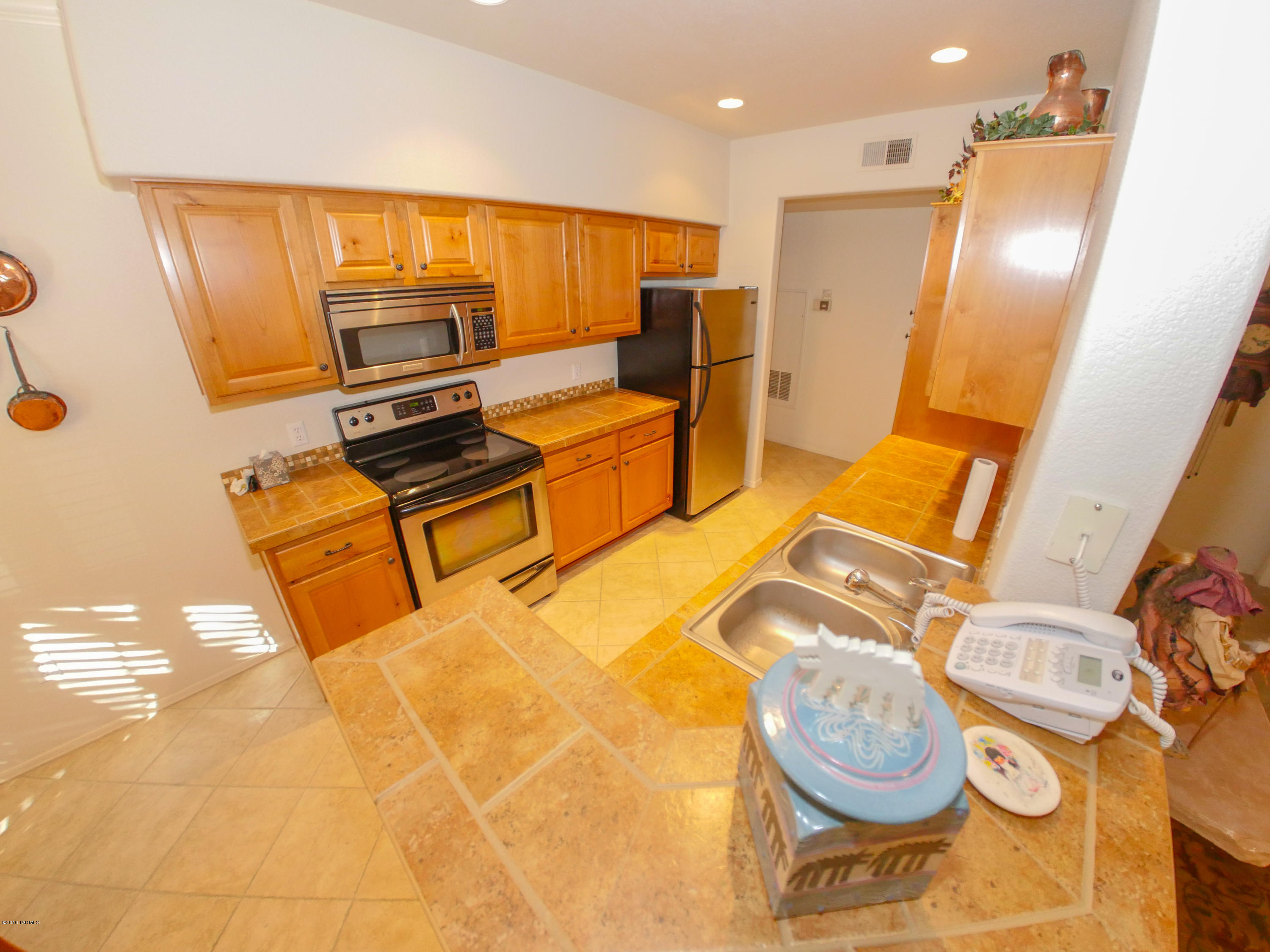 Pinnacle Canyon Condominium - Residential
