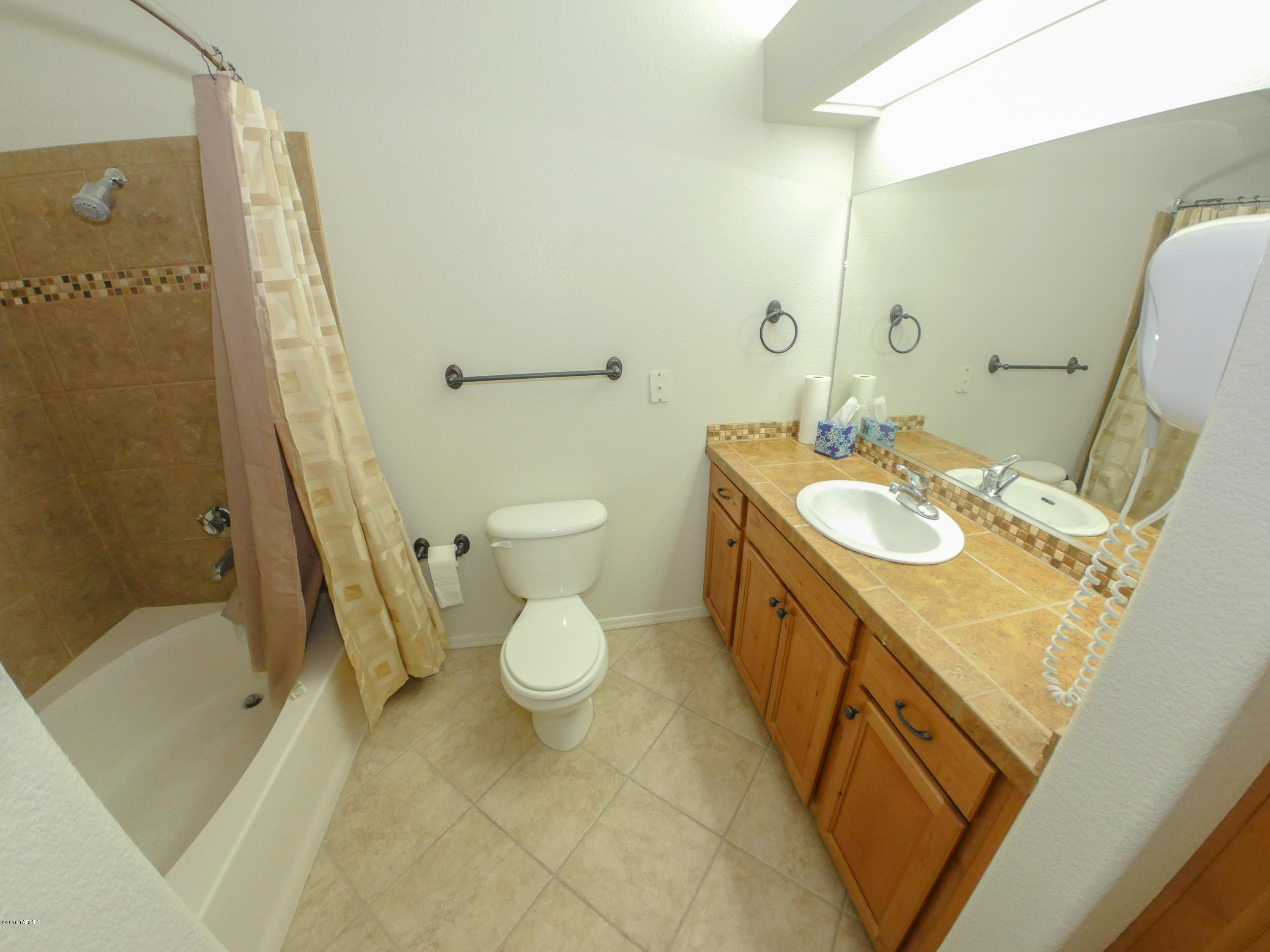 Pinnacle Canyon Condominium - Residential