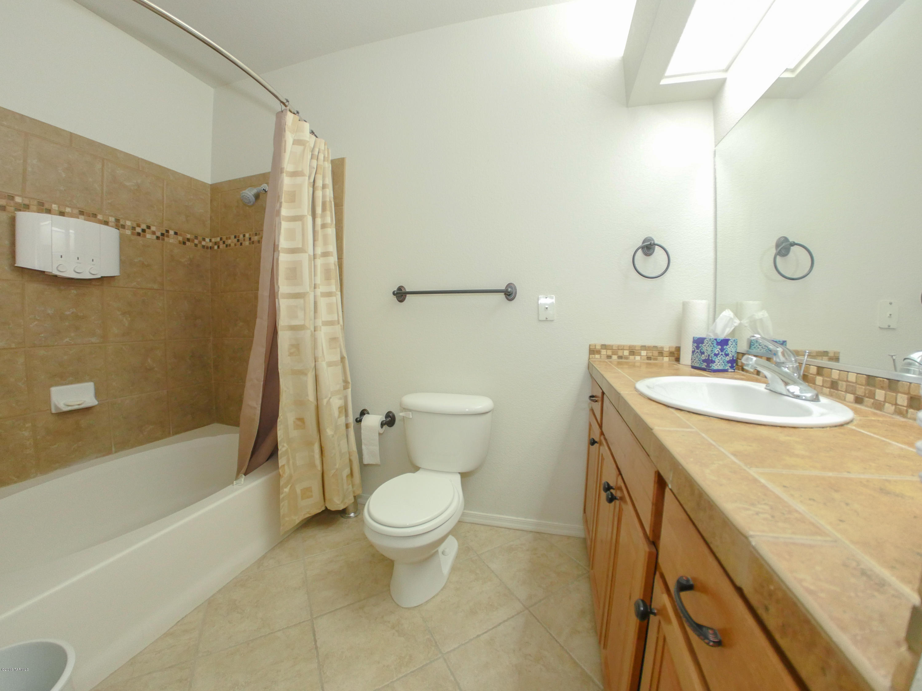 Pinnacle Canyon Condominium - Residential