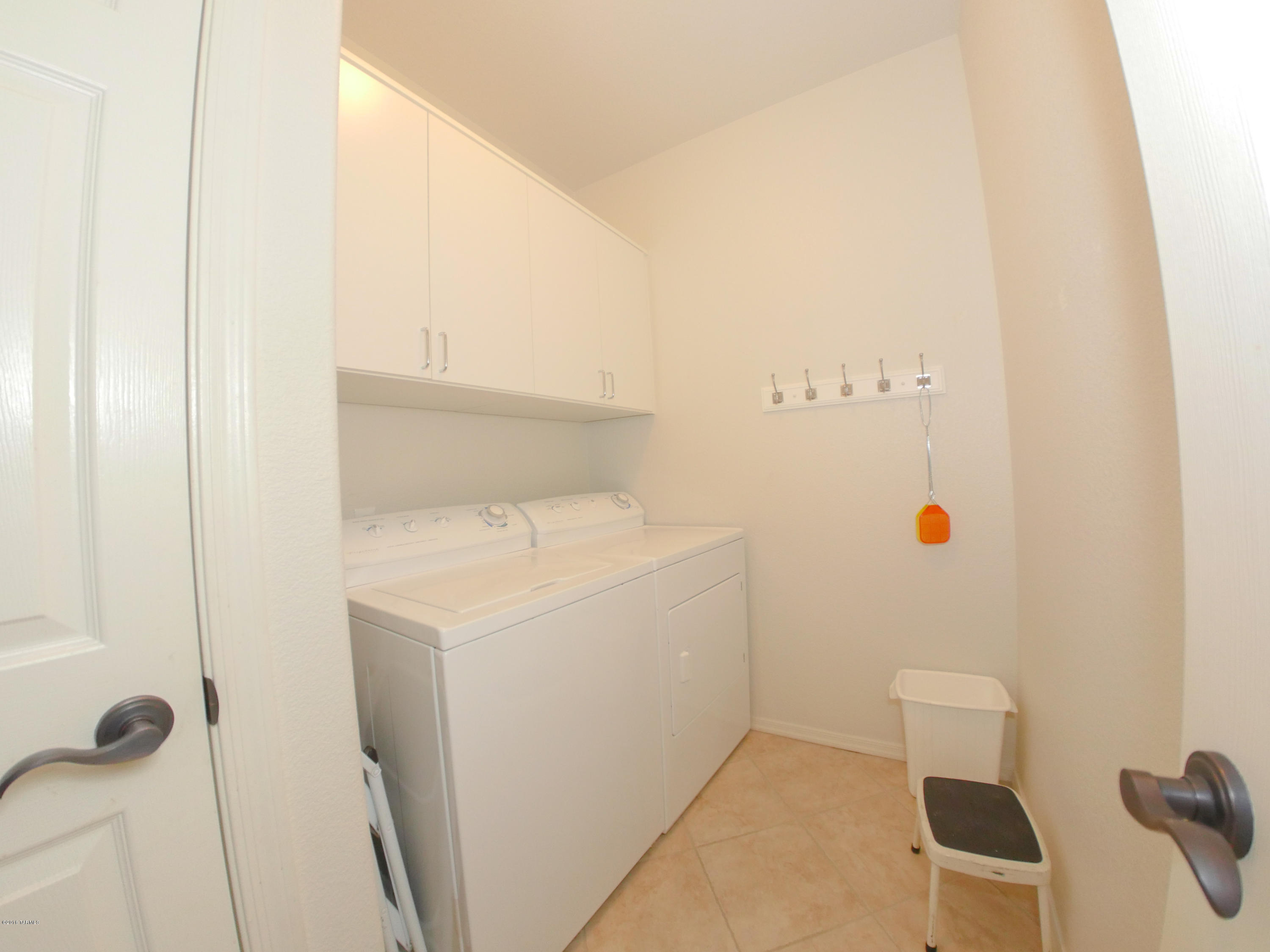Pinnacle Canyon Condominium - Residential
