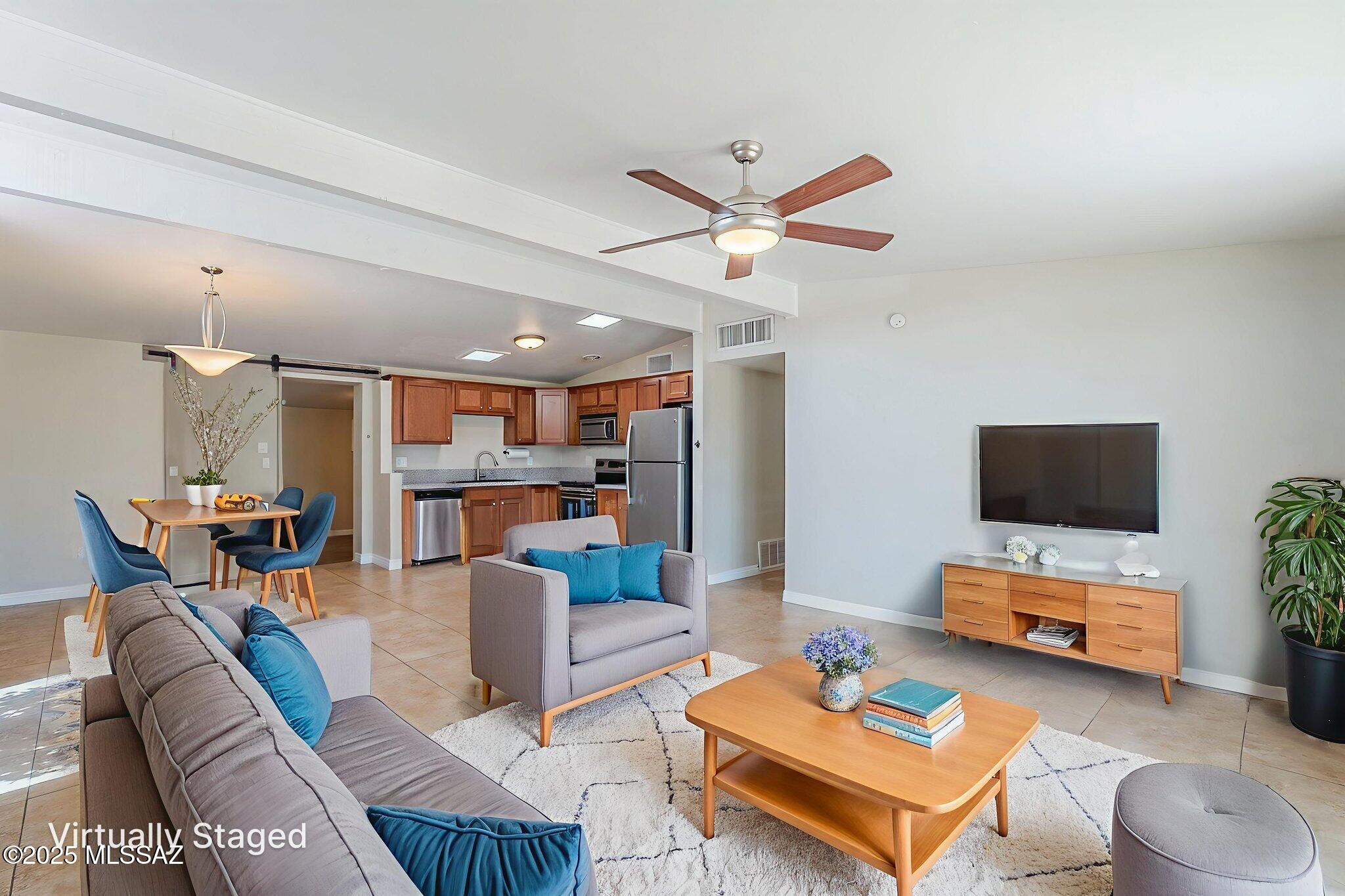 7213 E Flamenco Drive