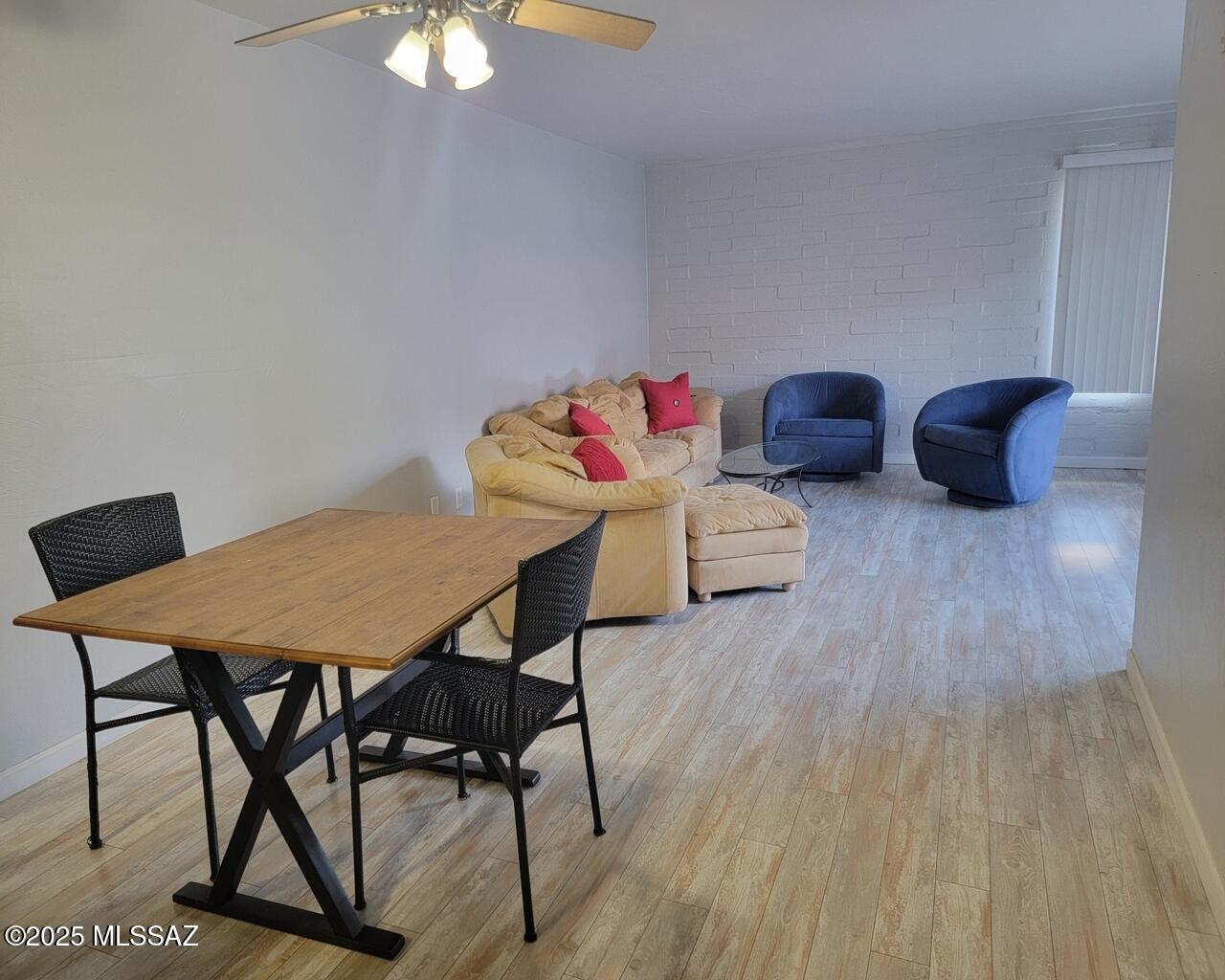 961 N Euclid Avenue UNIT 233