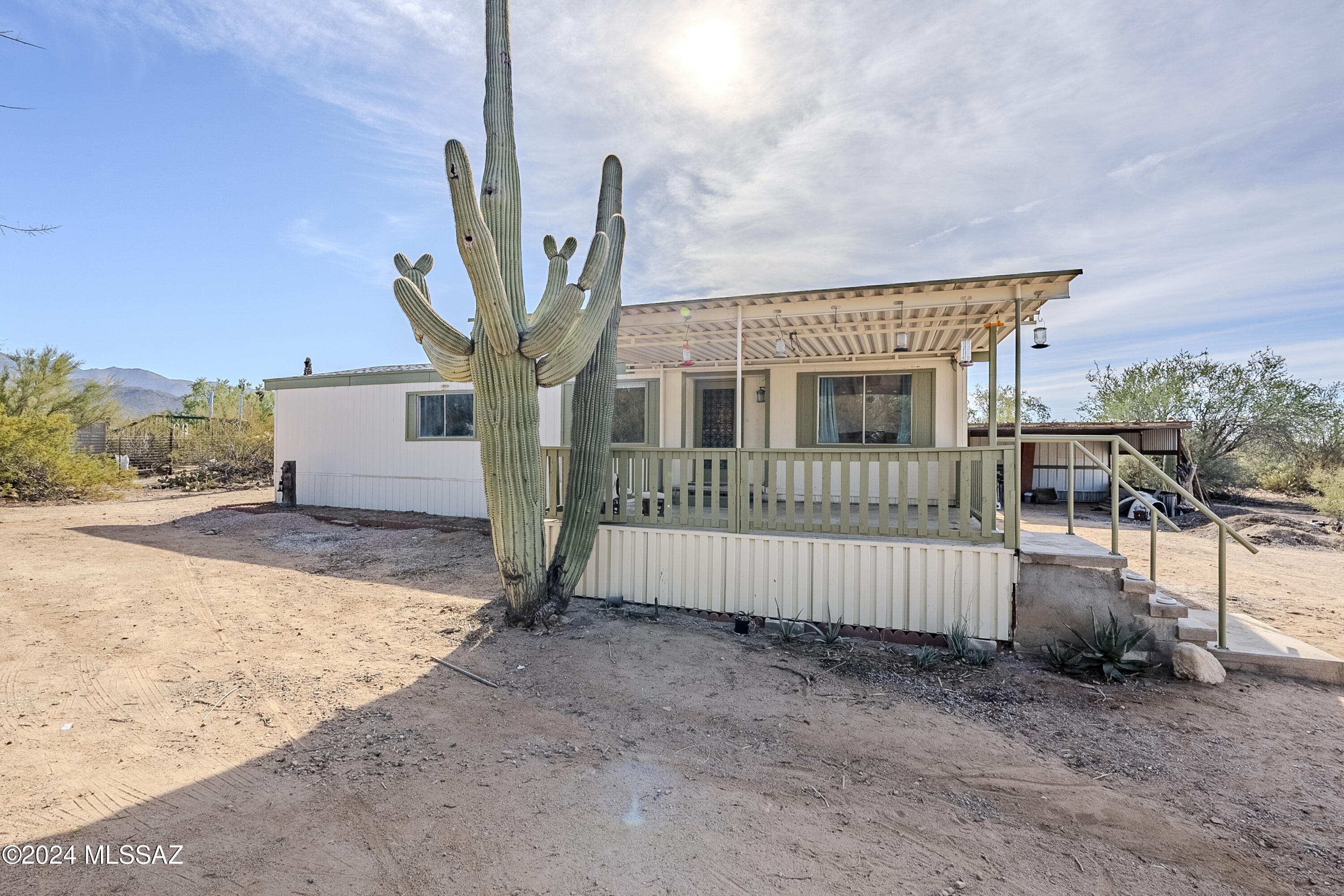 10691 W Prickly Pear Lane