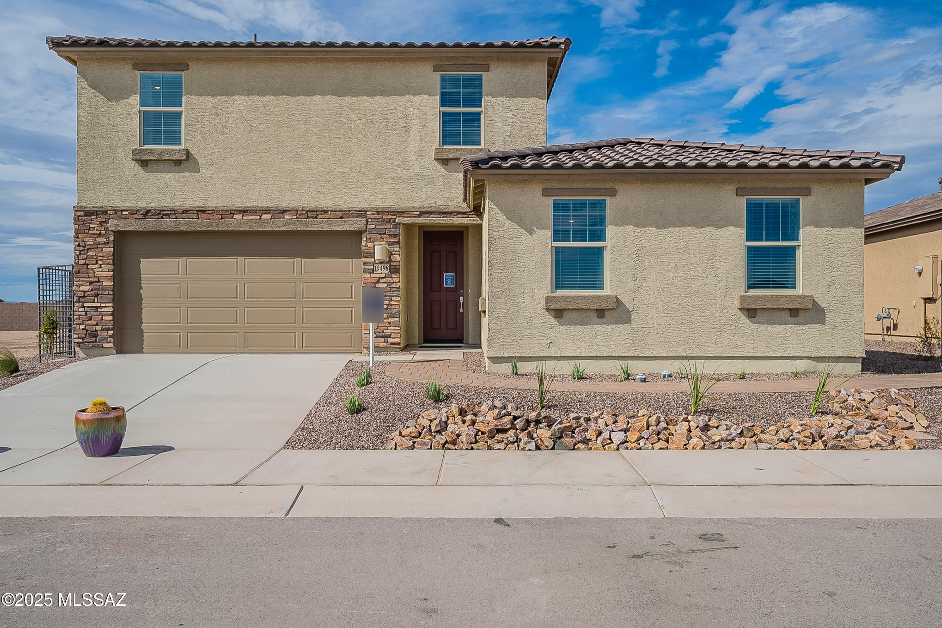 10498 W Beaman Lane