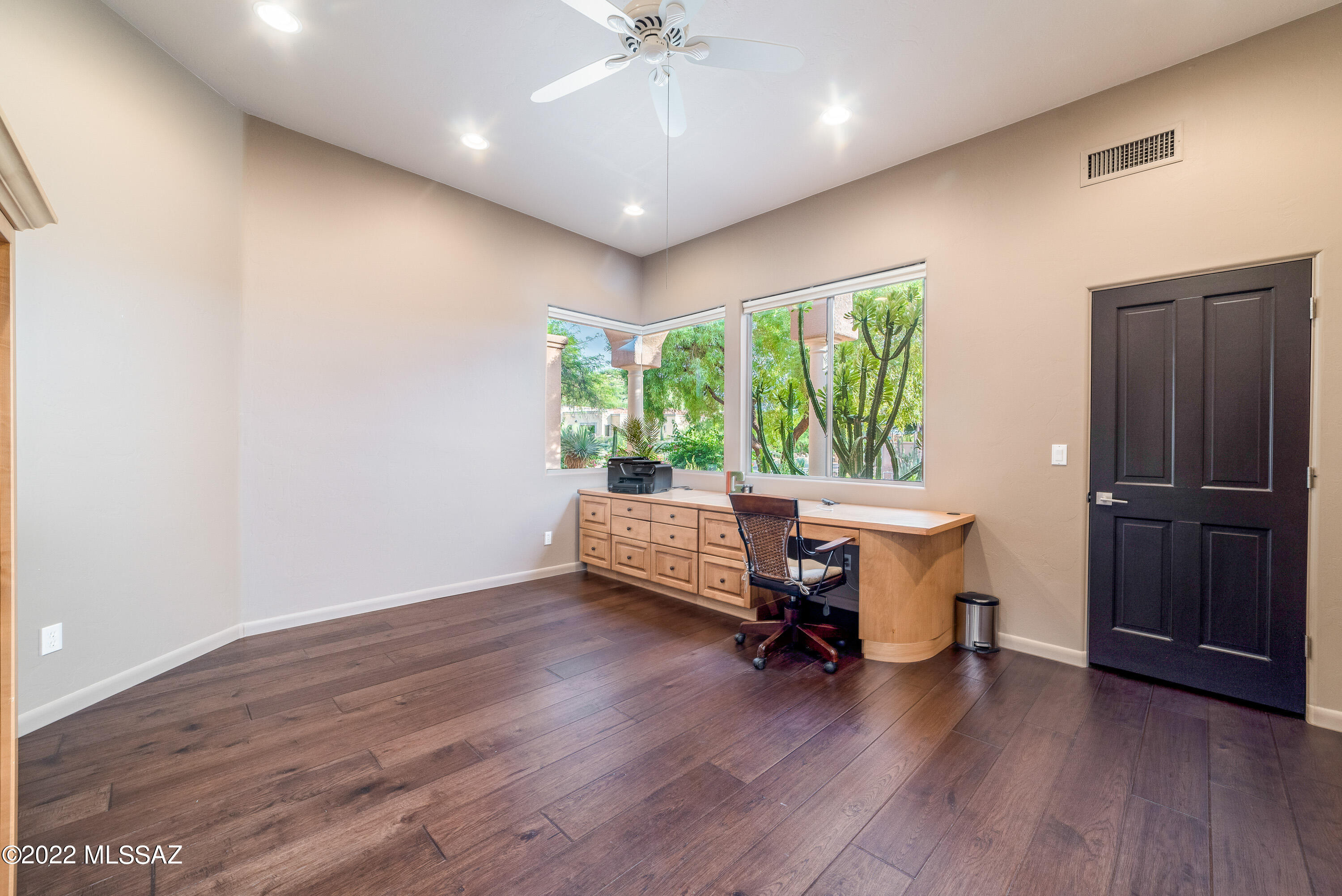 Alta Vista Village II (1-28) - Residential