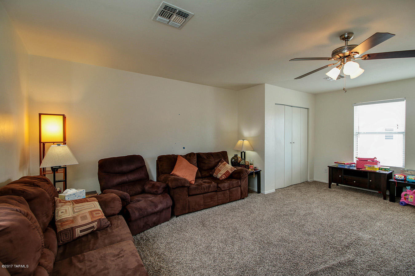 Riverhaven (1-373) - Residential Lease