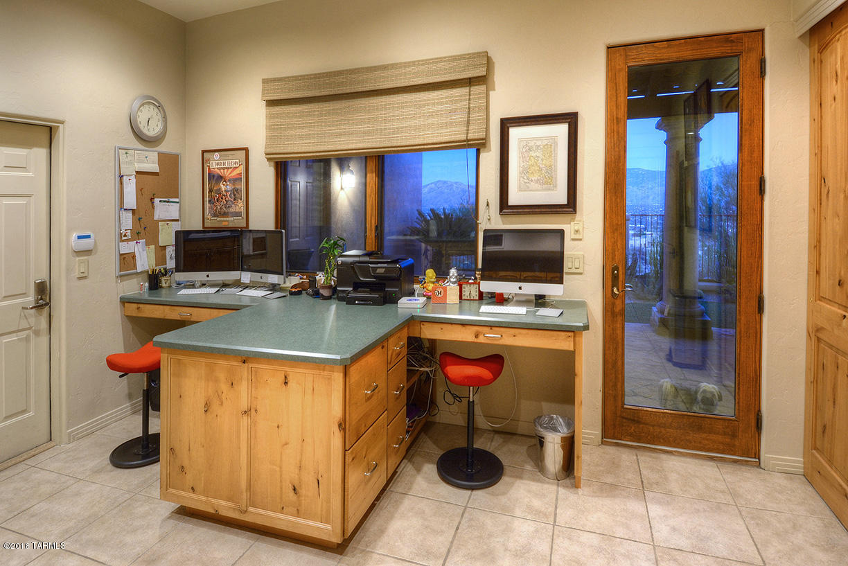 Sabino Mountain (1-290) - Residential
