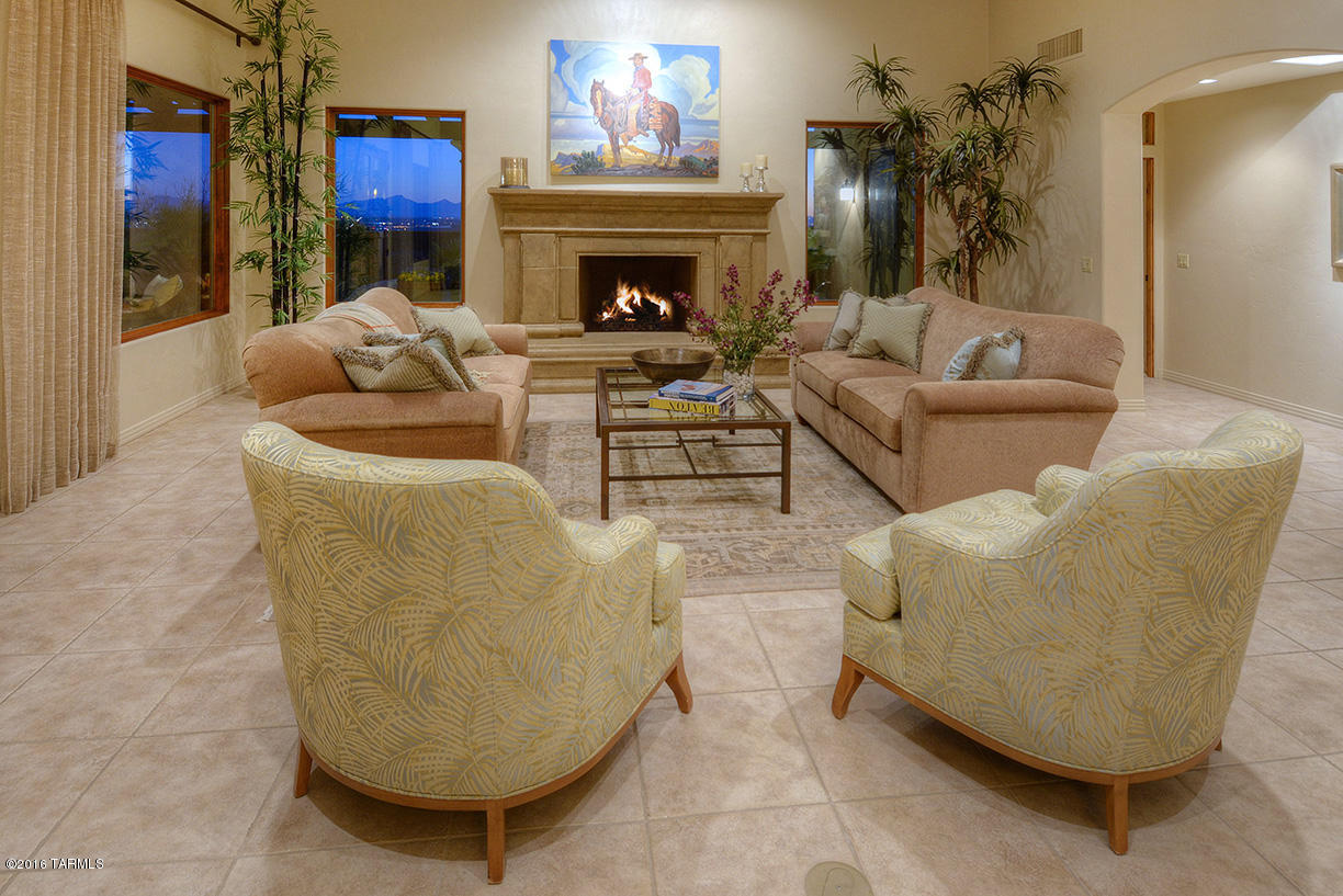 Sabino Mountain (1-290) - Residential