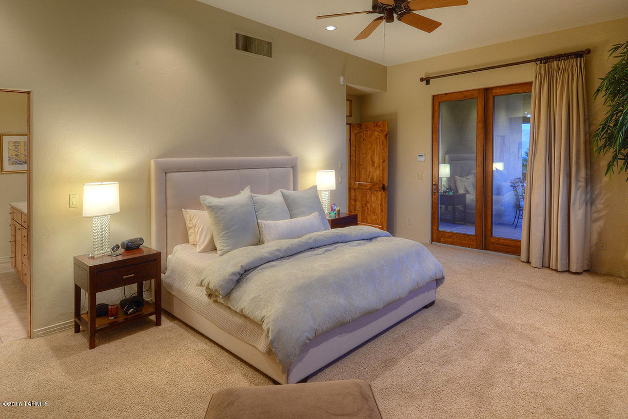 Sabino Mountain (1-290) - Residential