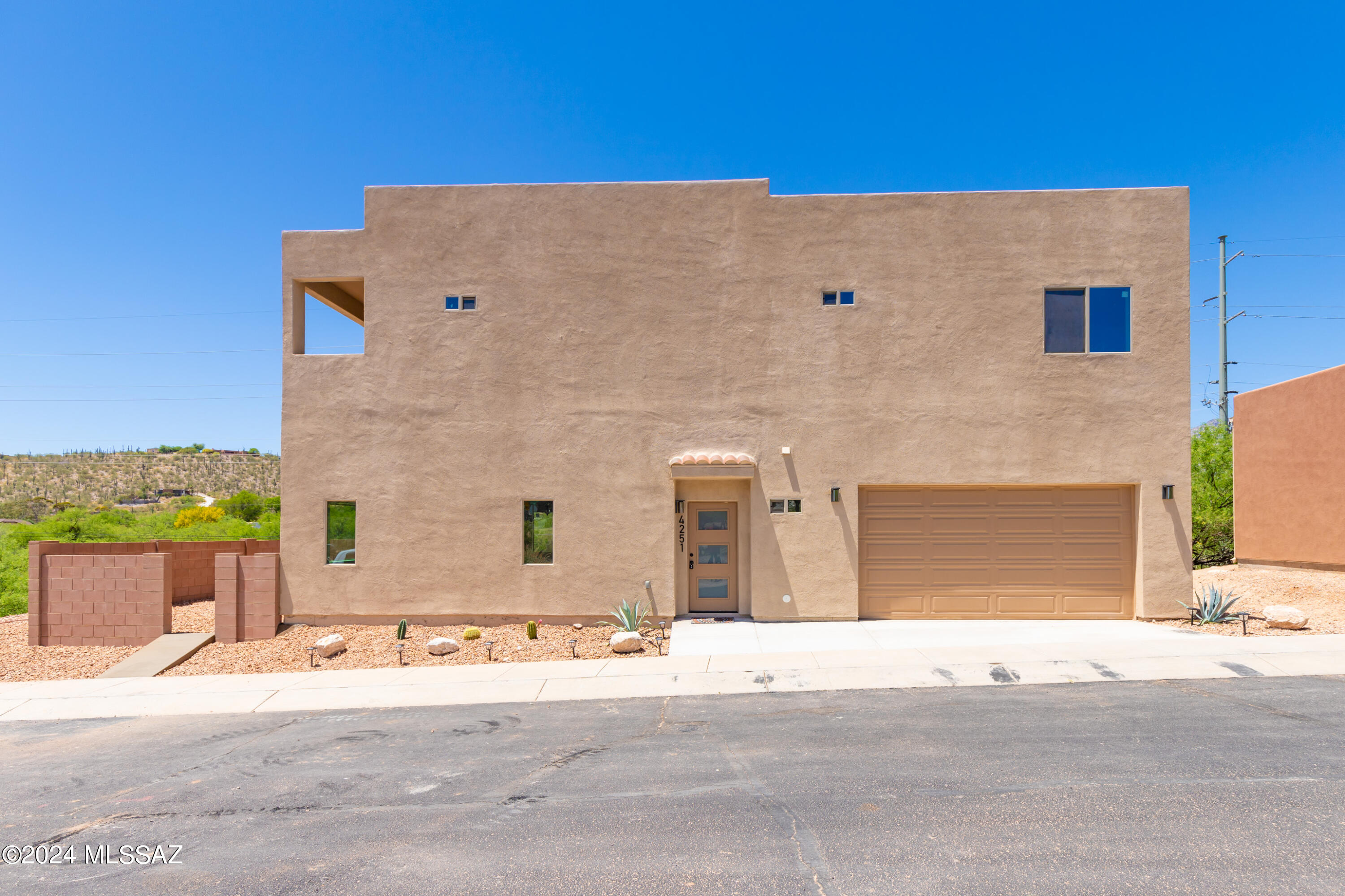 View Tucson, AZ 85750 house