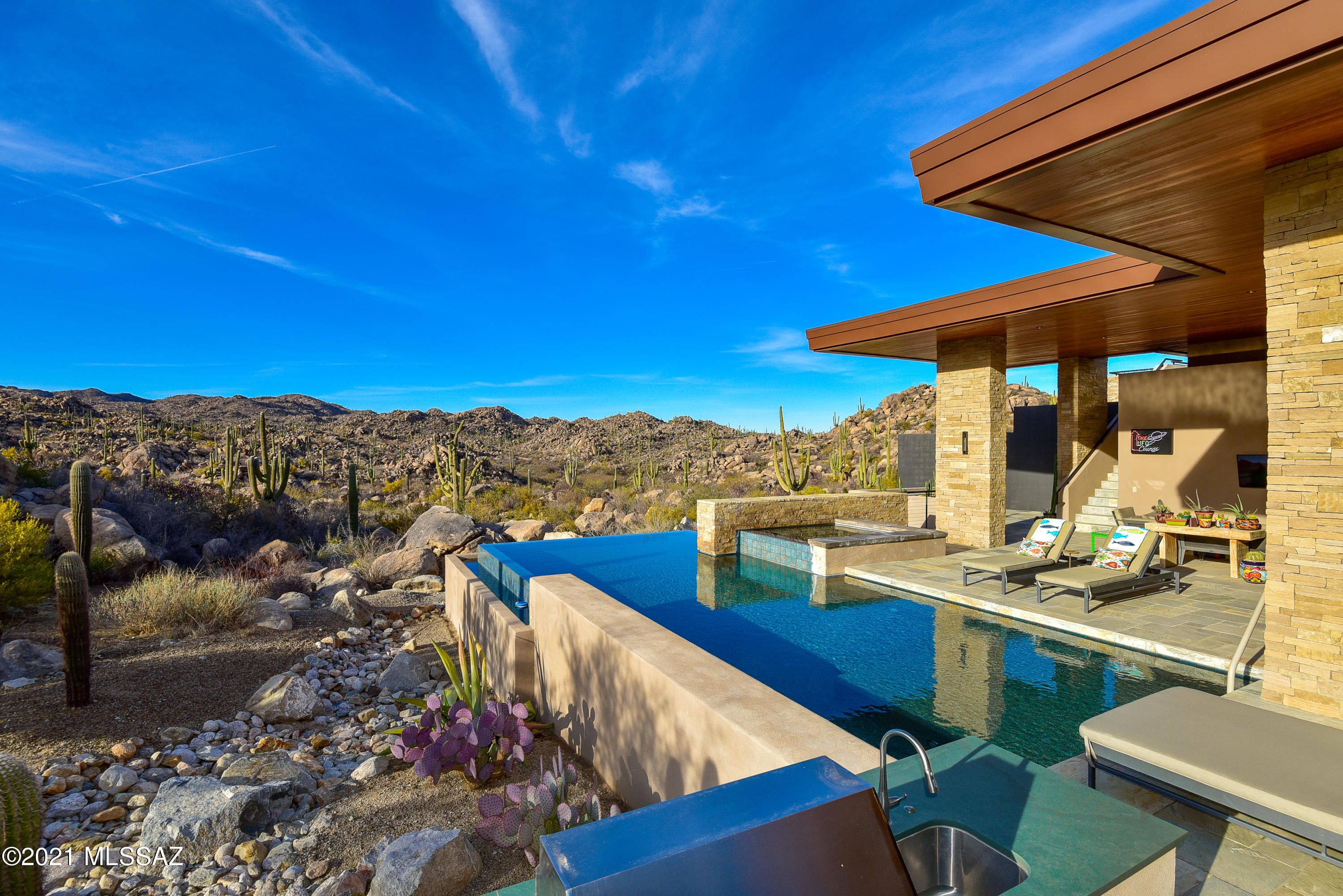 Stone Canyon IV - Residential