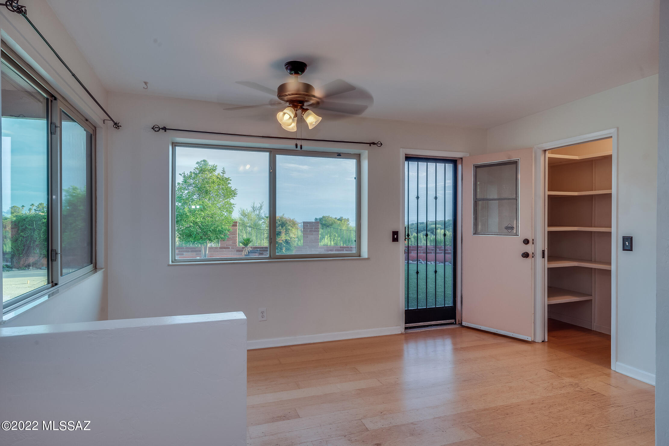 Skyline Bel Air Estates (299-333 & 347-357) - Residential
