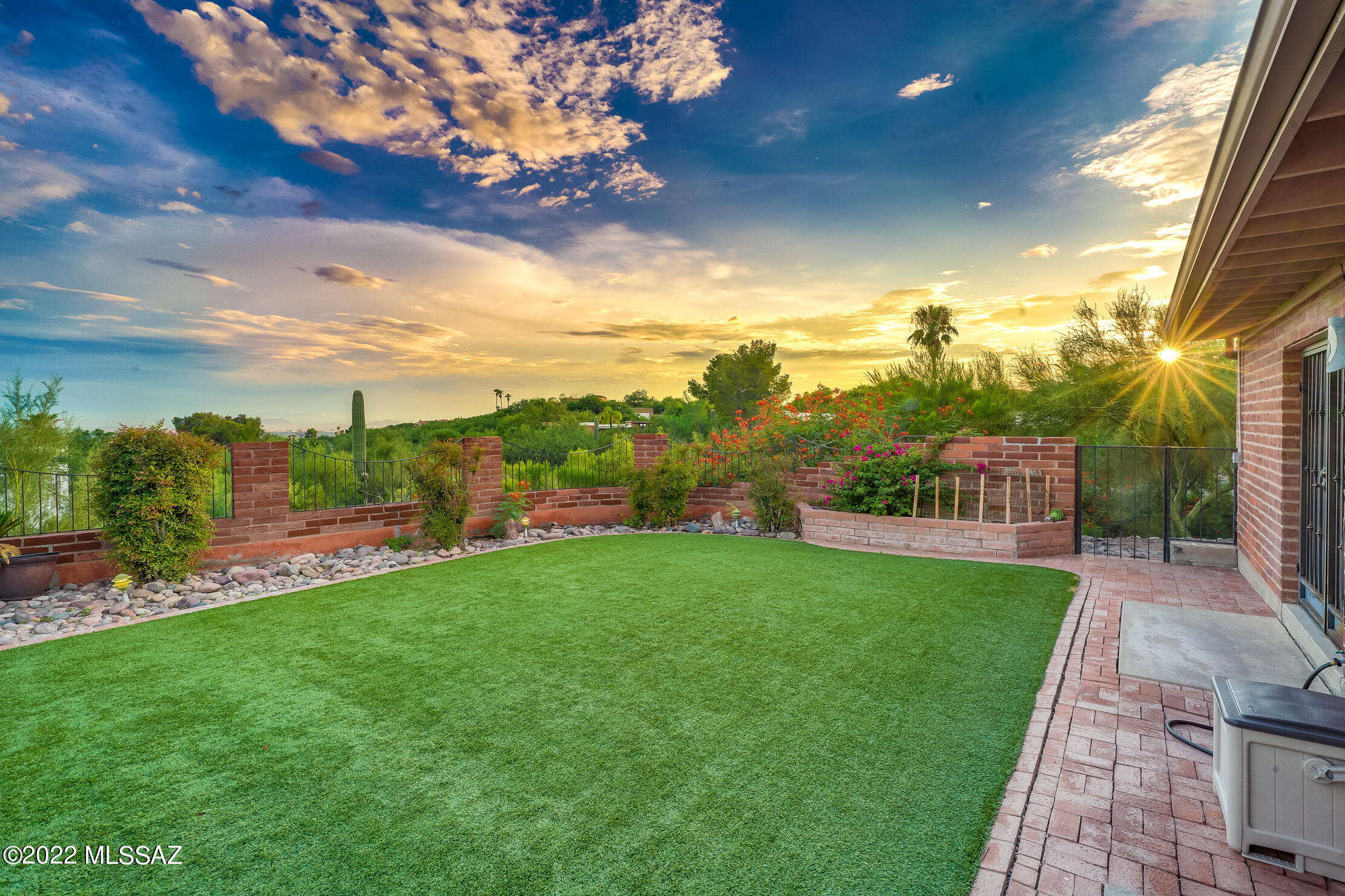 Skyline Bel Air Estates (299-333 & 347-357) - Residential