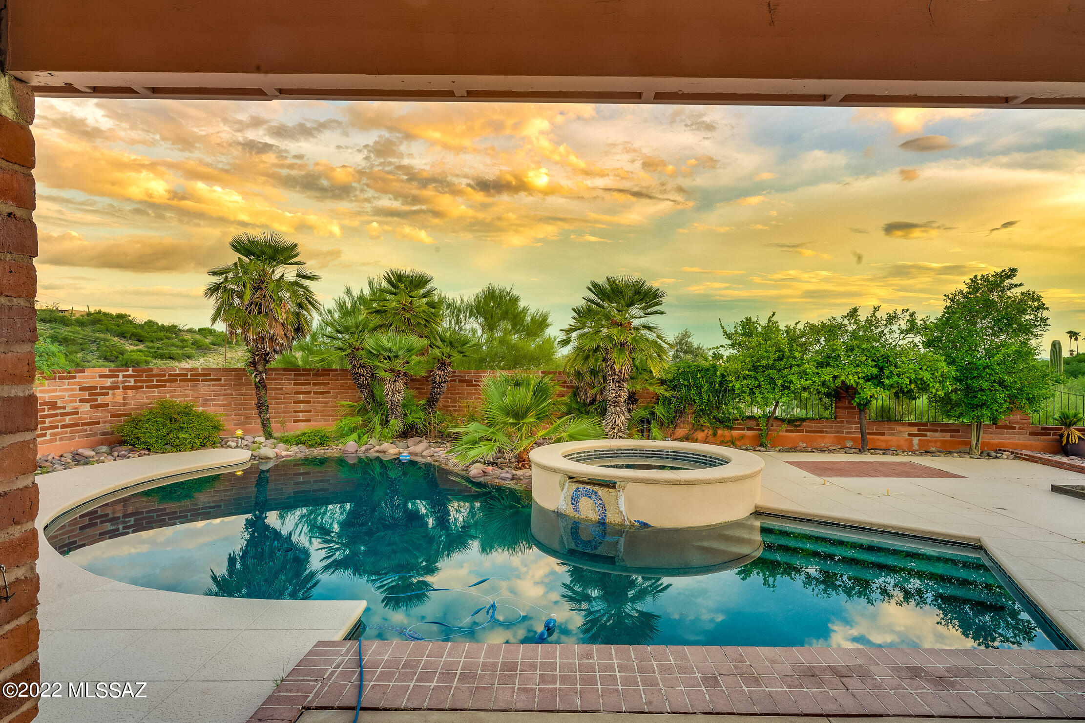 Skyline Bel Air Estates (299-333 & 347-357) - Residential