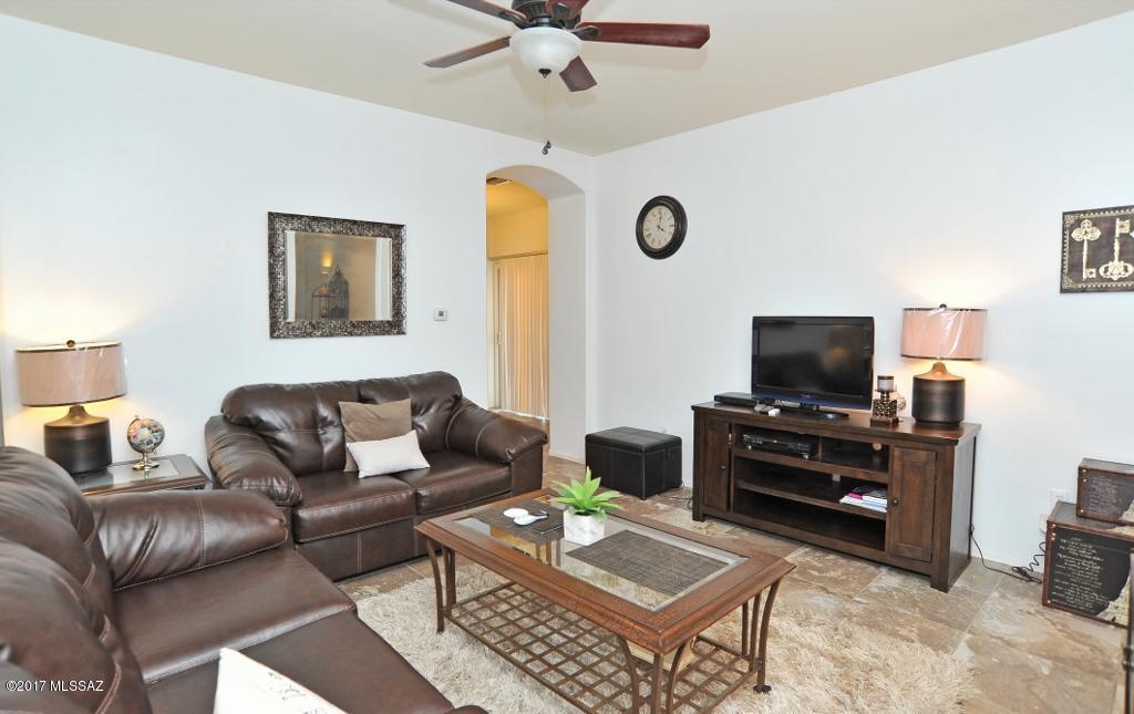 Paseo del Rio - Residential Lease