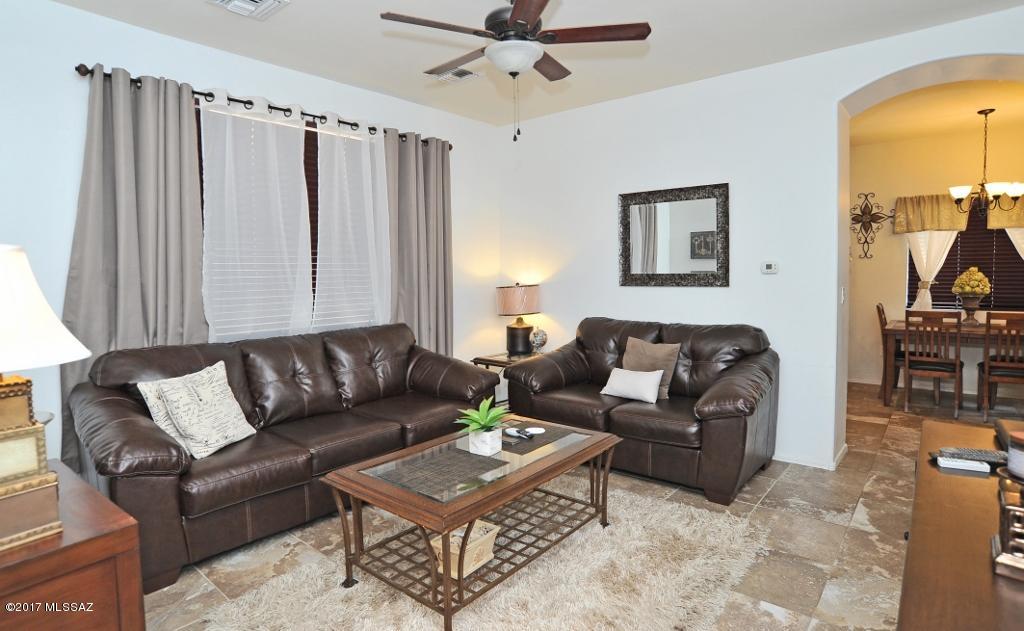 Paseo del Rio - Residential Lease