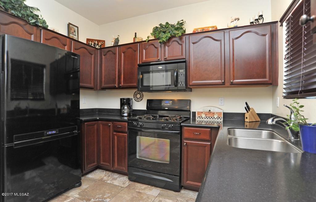 Paseo del Rio - Residential Lease