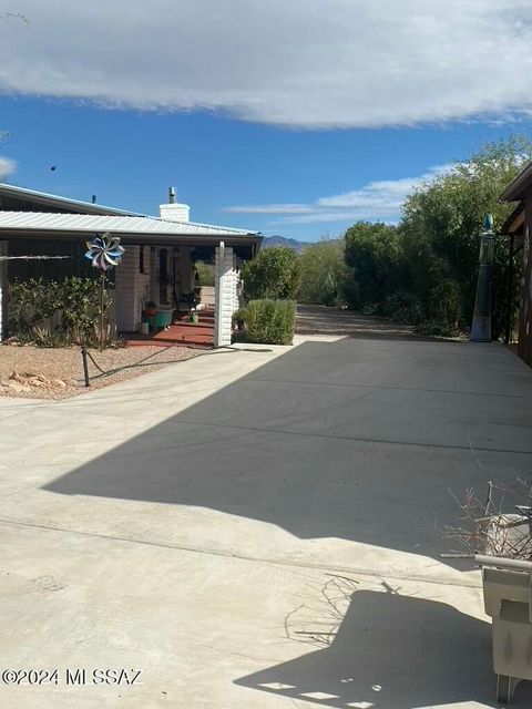 A home in Tubac