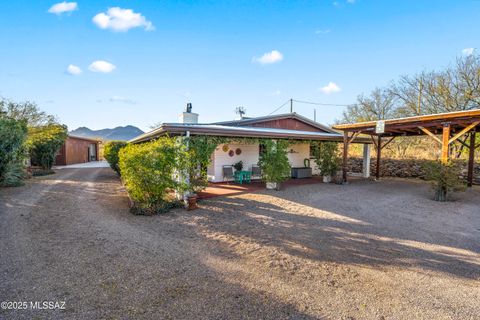 A home in Tubac