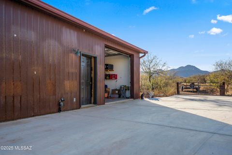 A home in Tubac