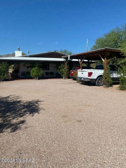 A home in Tubac