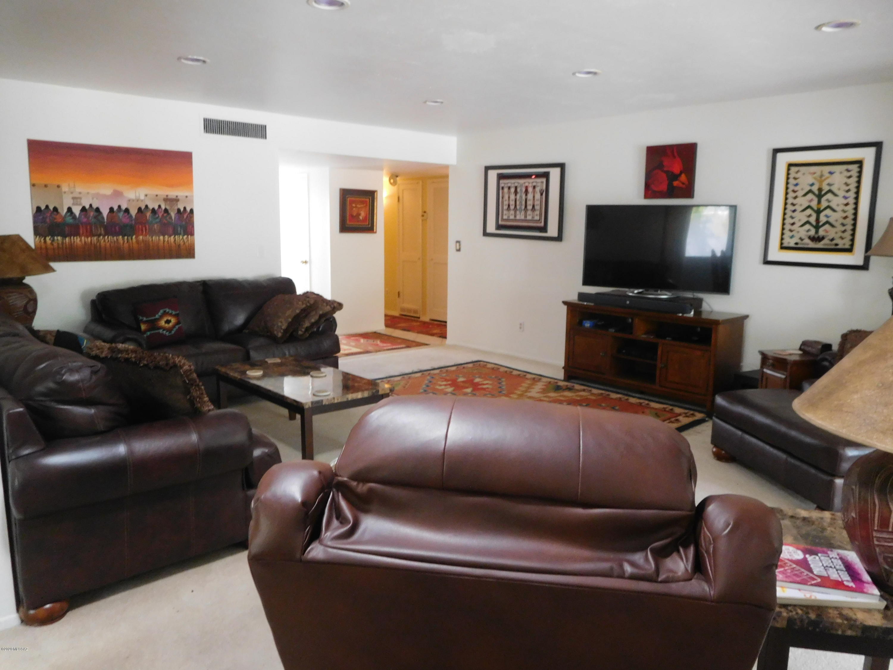 Casas Del Oro Norte (89-130) - Residential