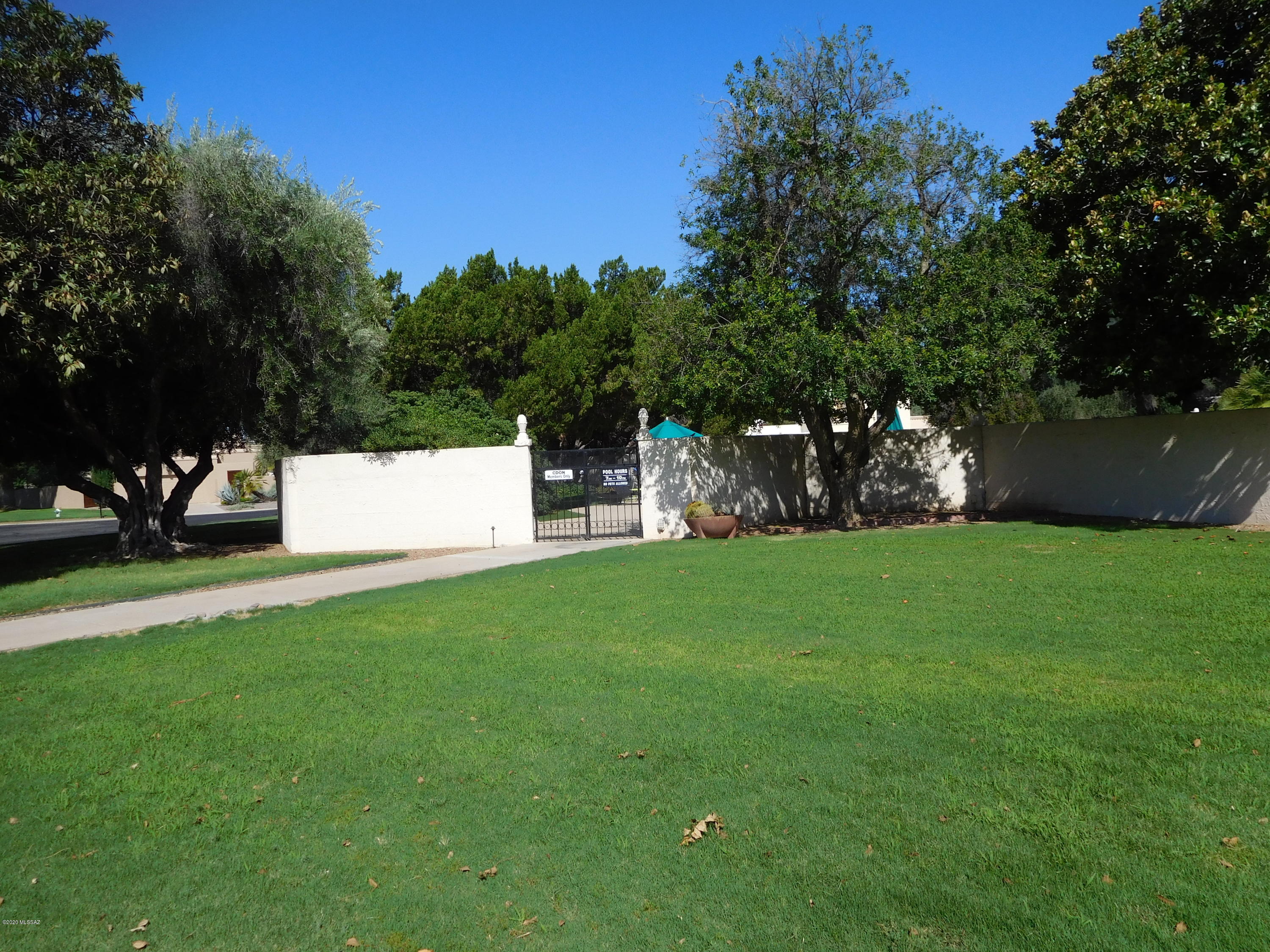 Casas Del Oro Norte (89-130) - Residential