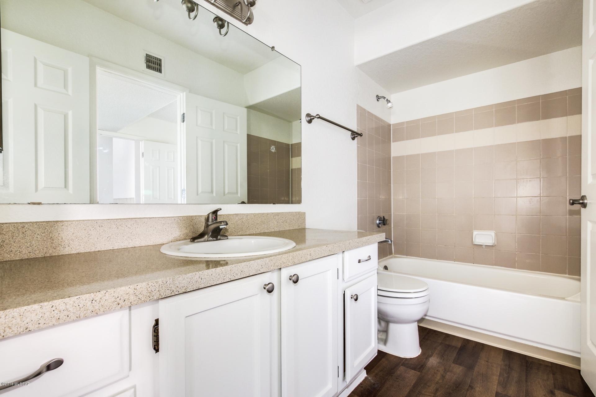 Greens at Ventana Canyon - Residential