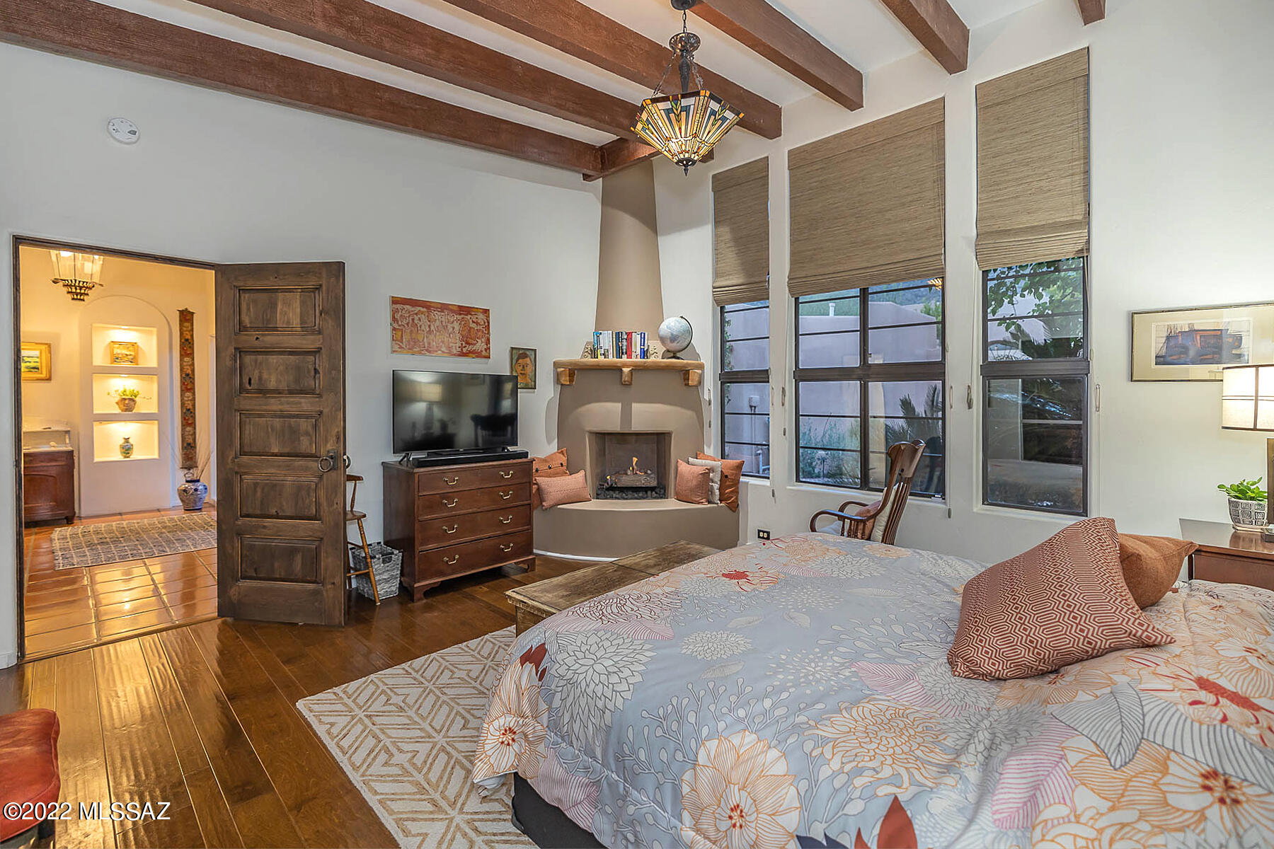 Finisterra (1-210) - Residential