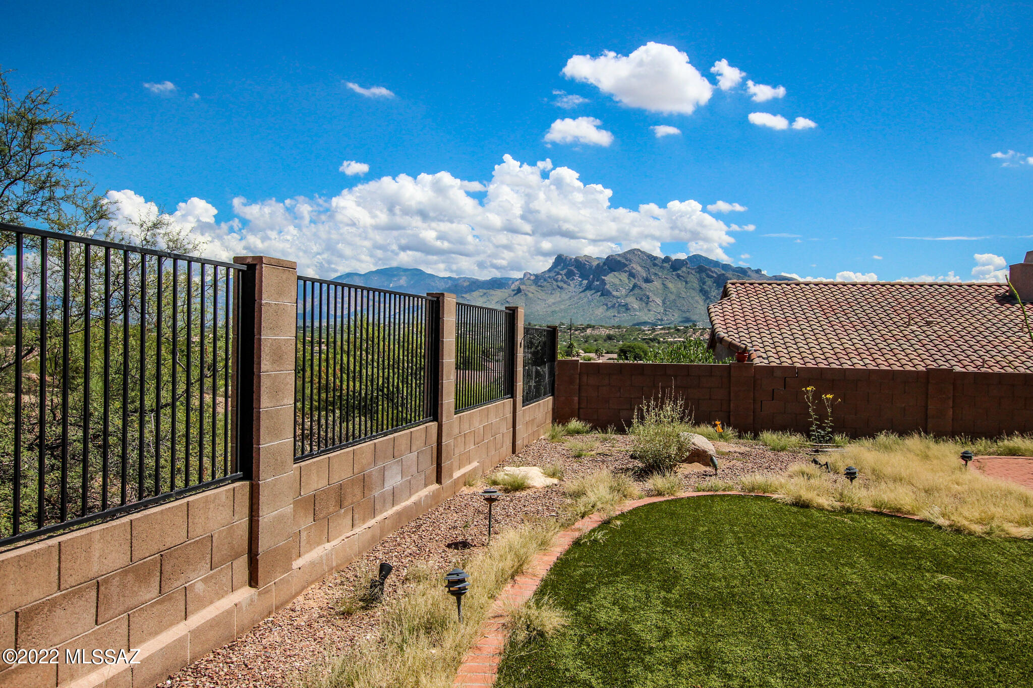 Bluffs (The) 2 - Residential