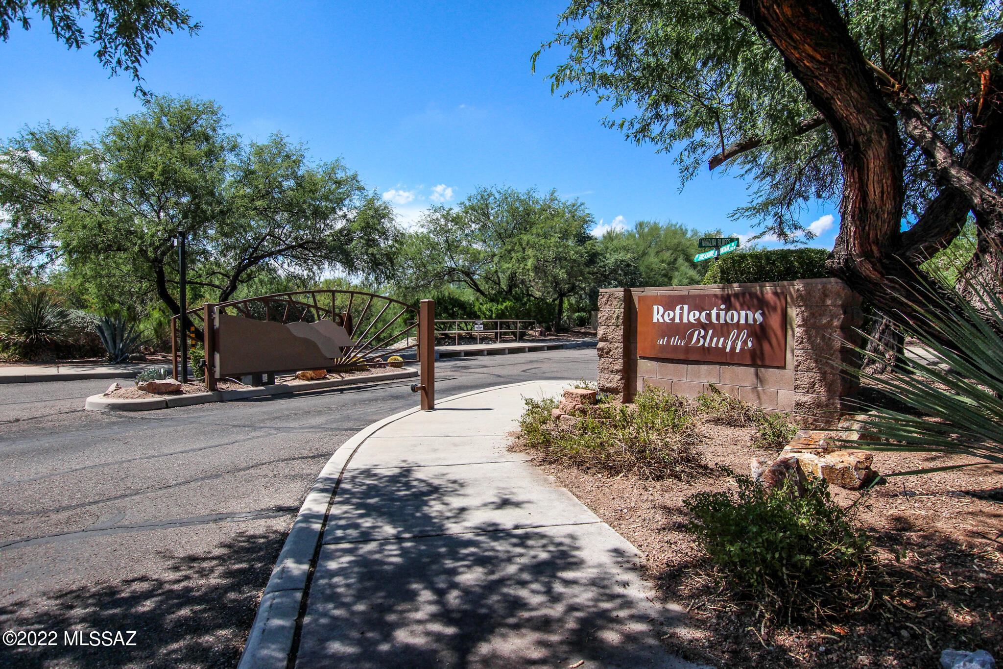 Bluffs (The) 2 - Residential