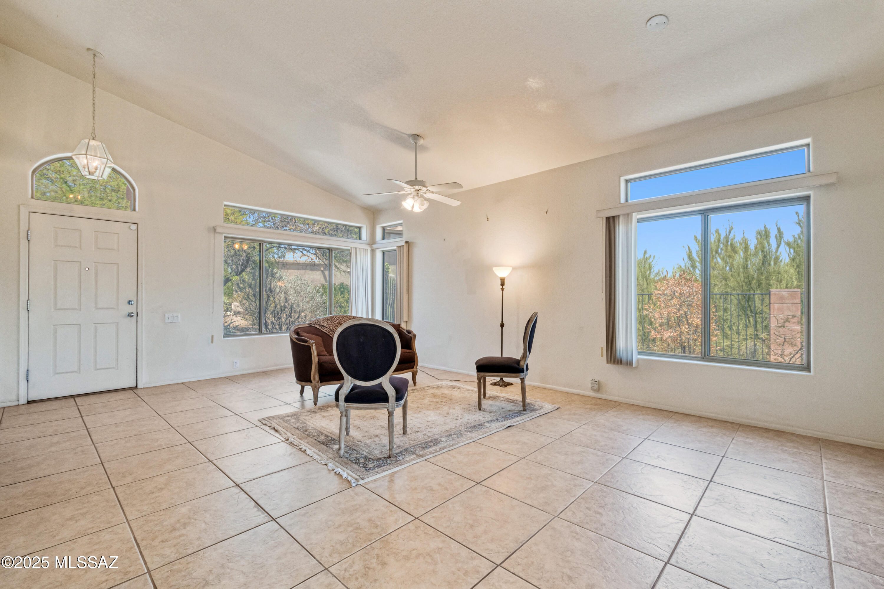 1797 W Naranja Drive